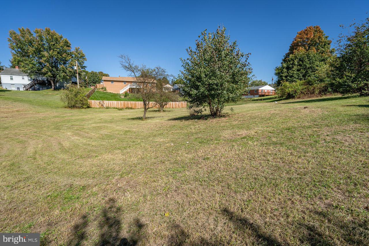 TOWN OF LURAY - Residential