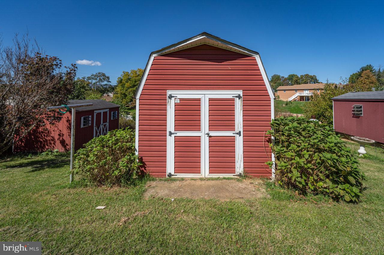 TOWN OF LURAY - Residential