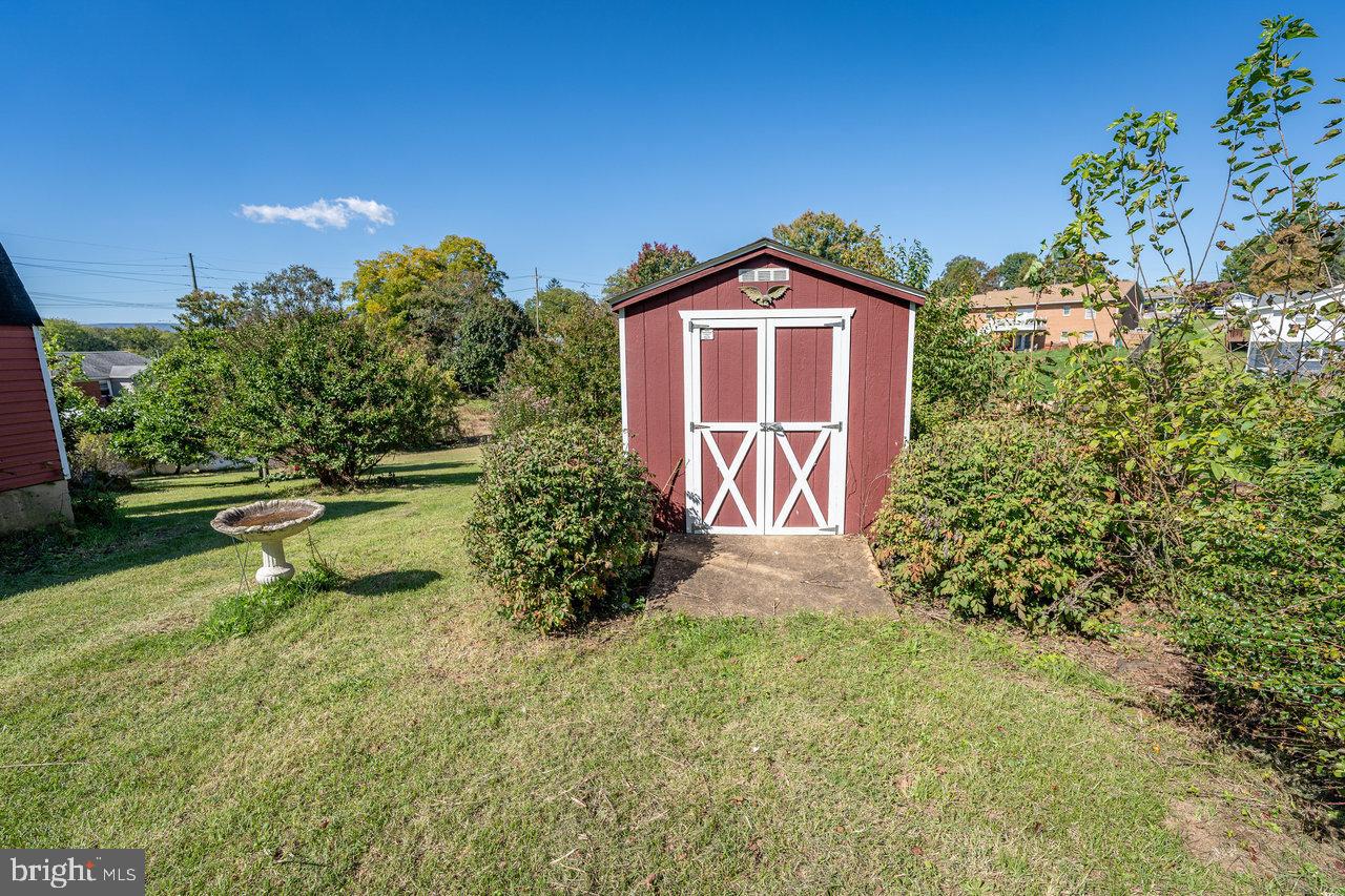 TOWN OF LURAY - Residential