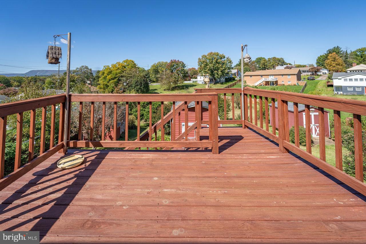 TOWN OF LURAY - Residential