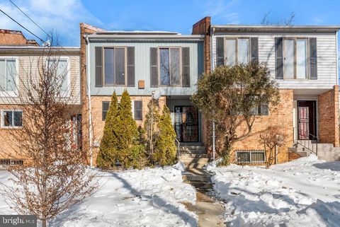 5034 NASH STREET NE WASHINGTON DC 20019