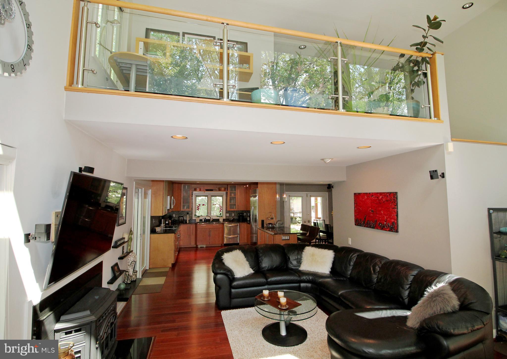 ASHTON WOODS - Residential