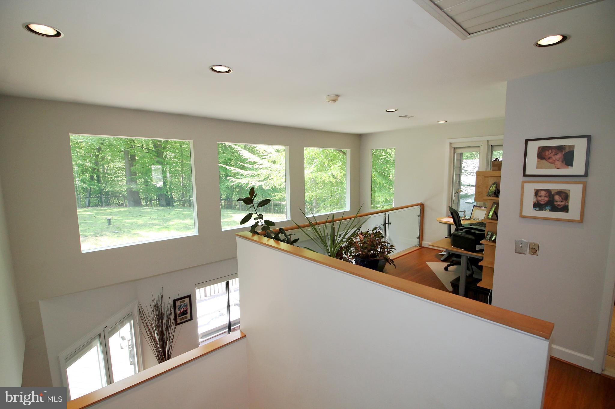 ASHTON WOODS - Residential