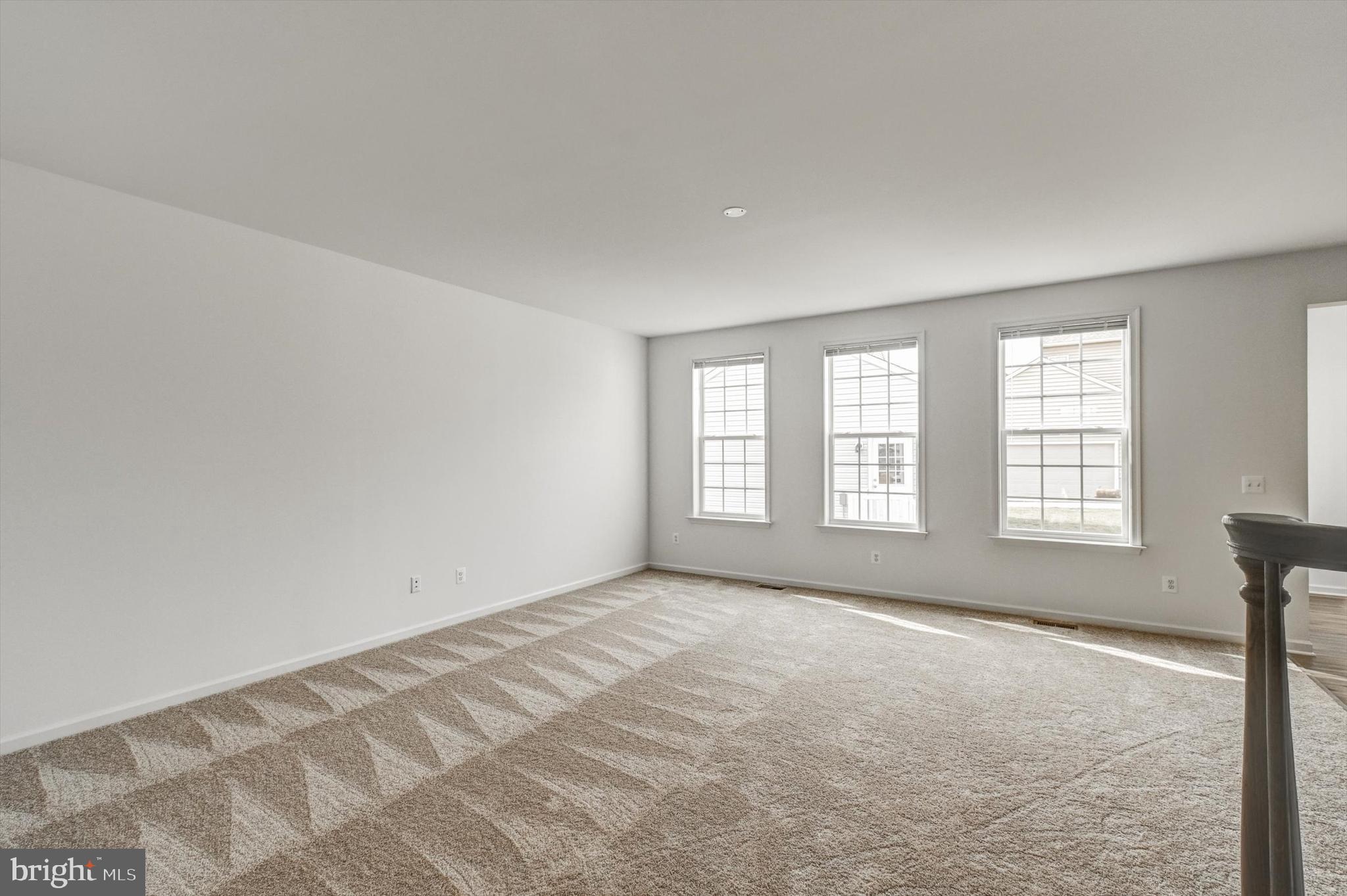 HUNTFIELD - Residential Lease