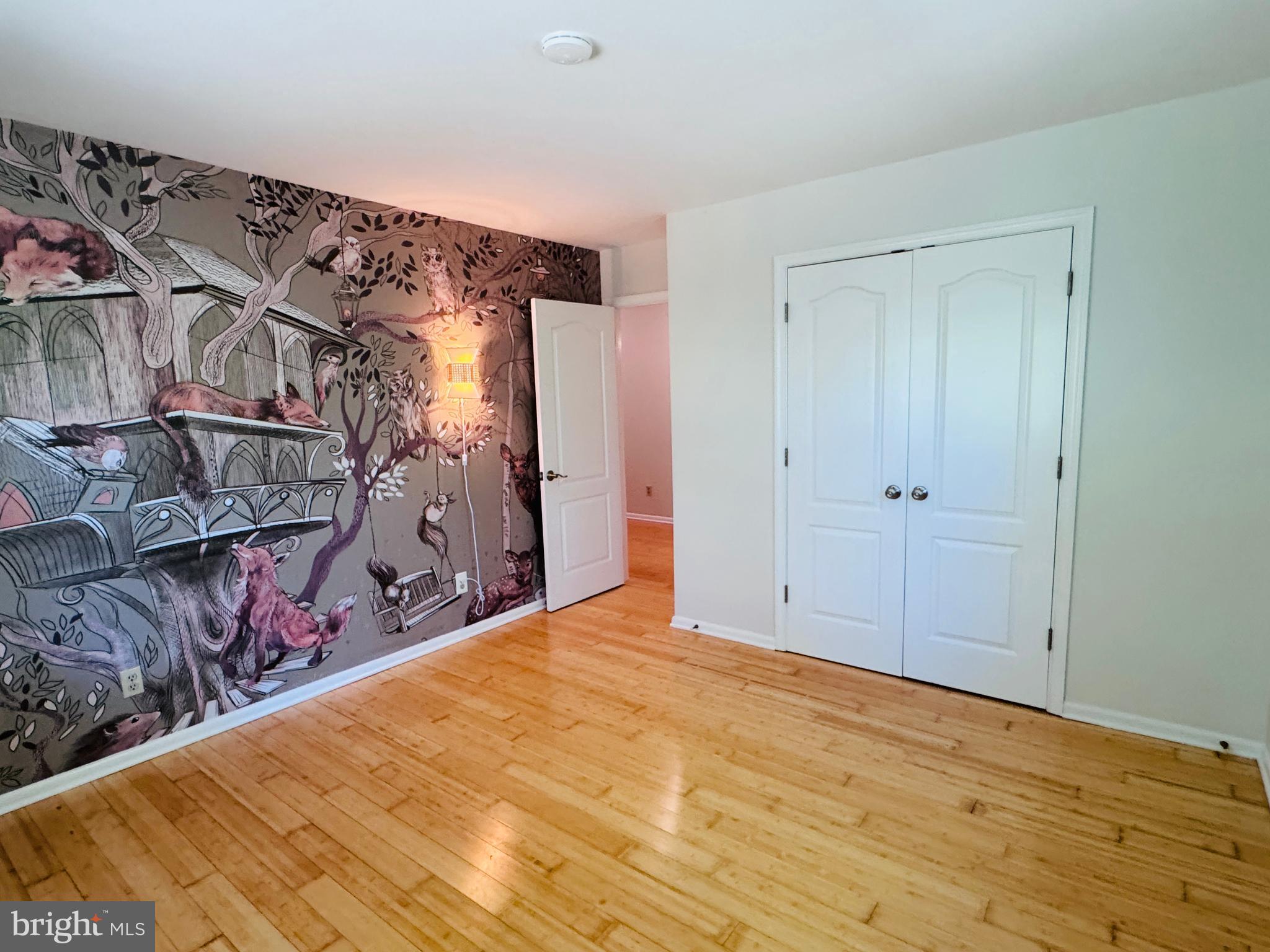 WILLOWDALE - Residential