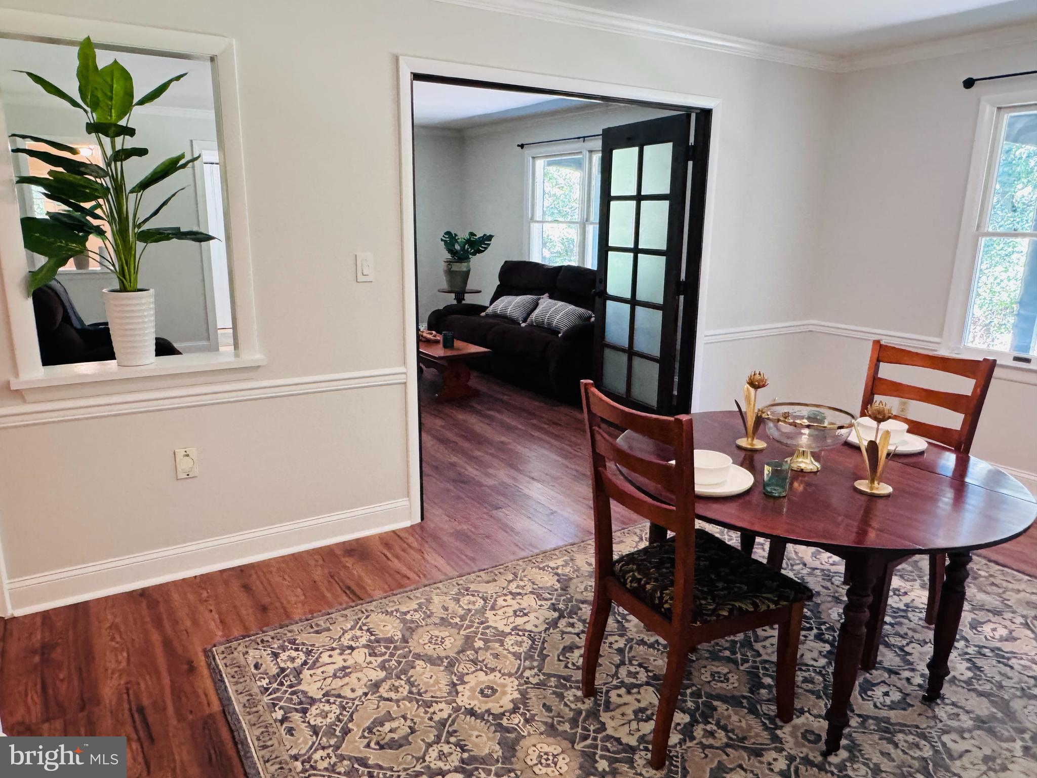 WILLOWDALE - Residential