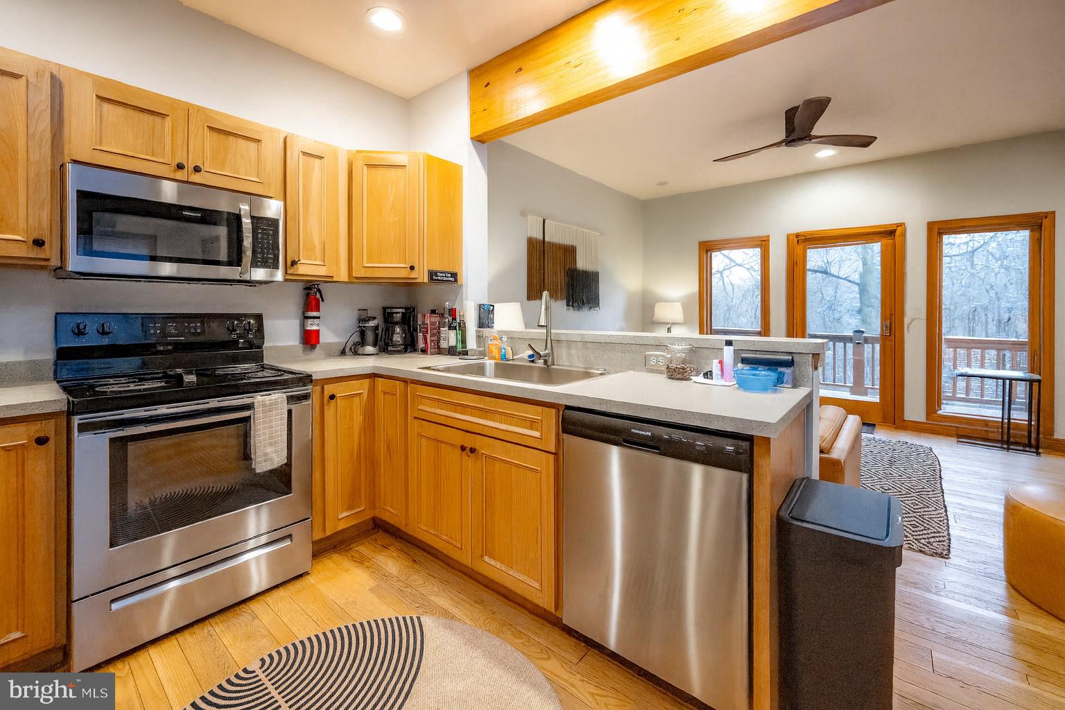 MARSH RUN COVE - Residential