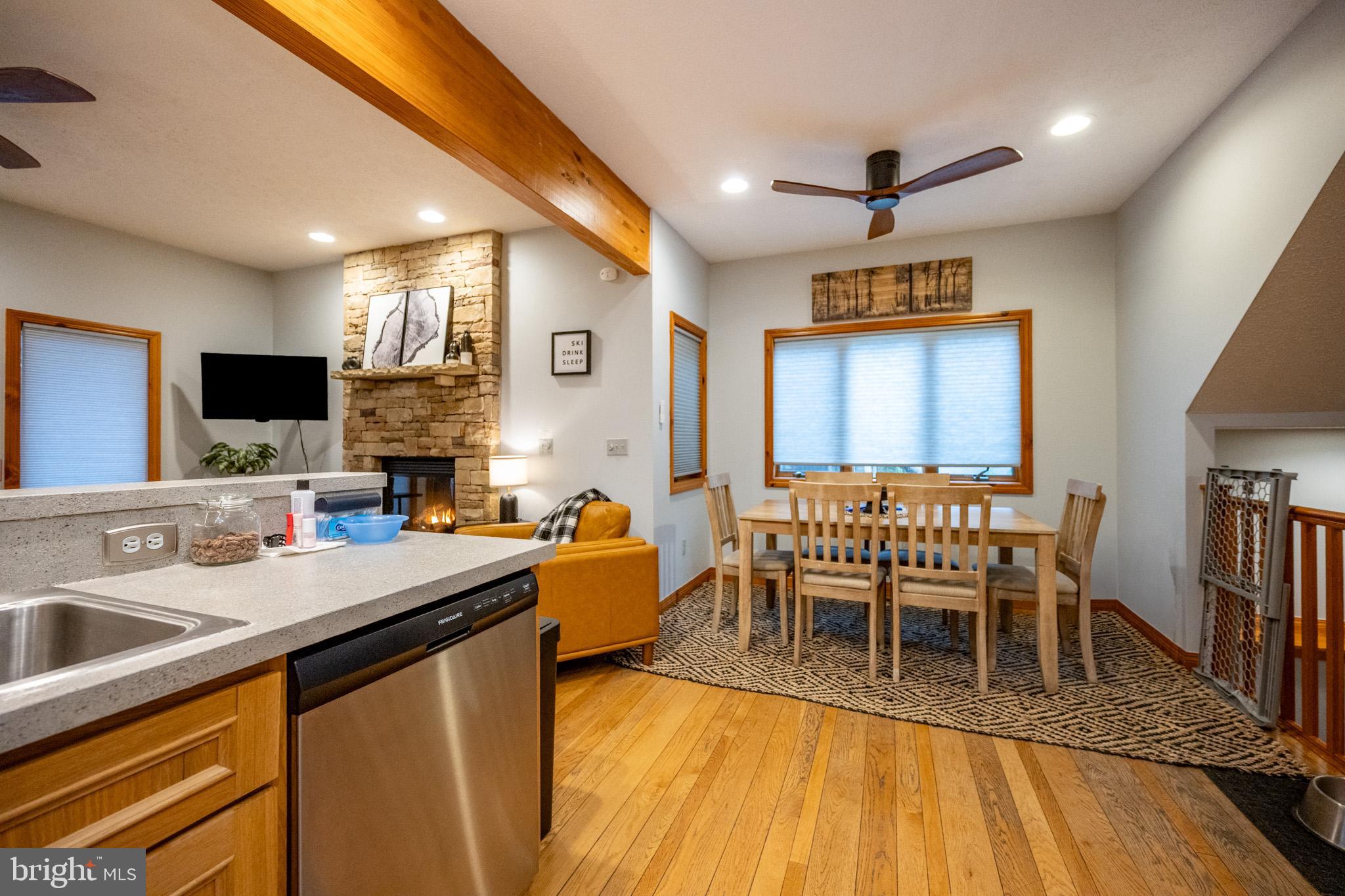 MARSH RUN COVE - Residential