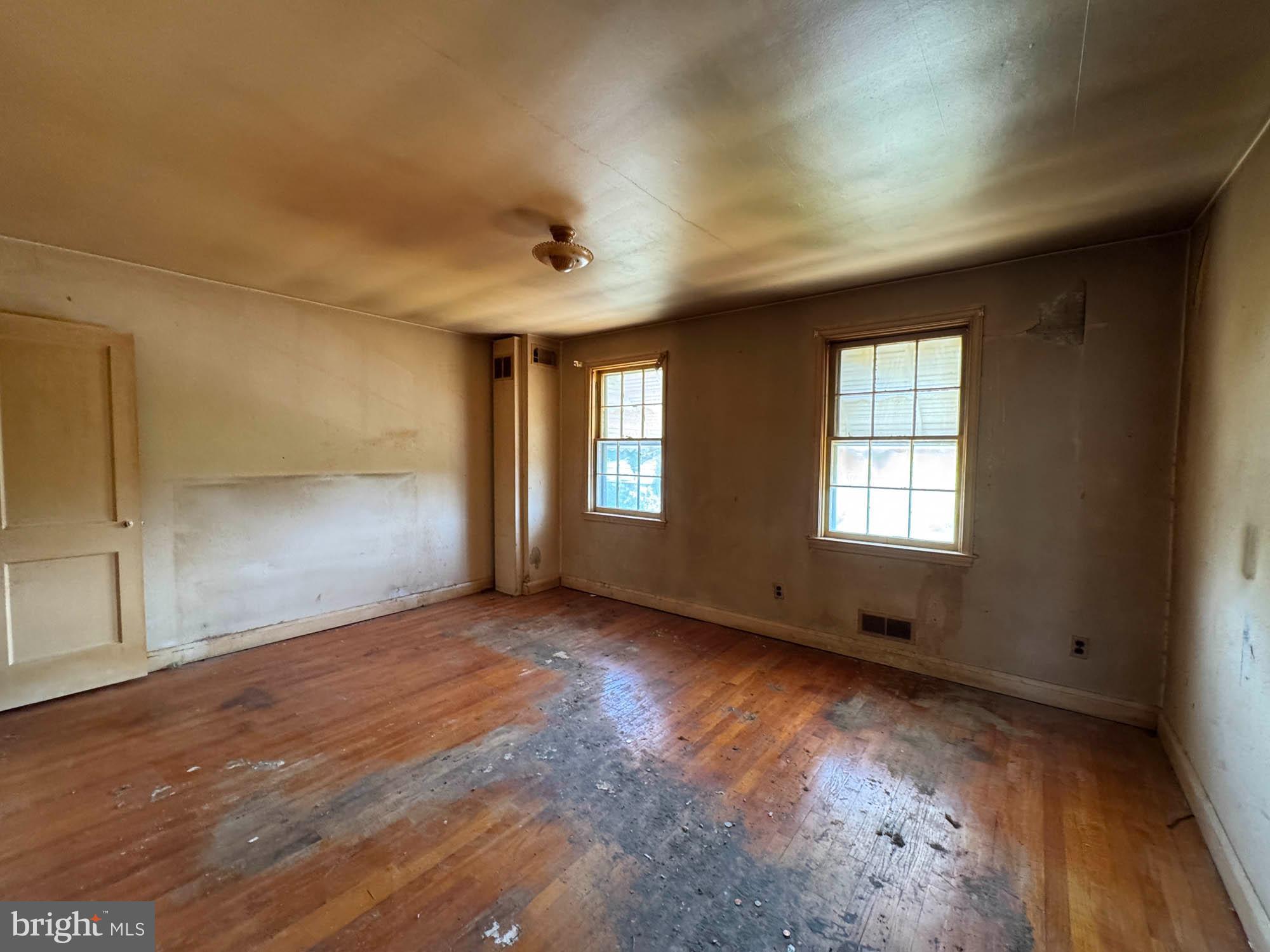 BELAIR-EDISON - Residential