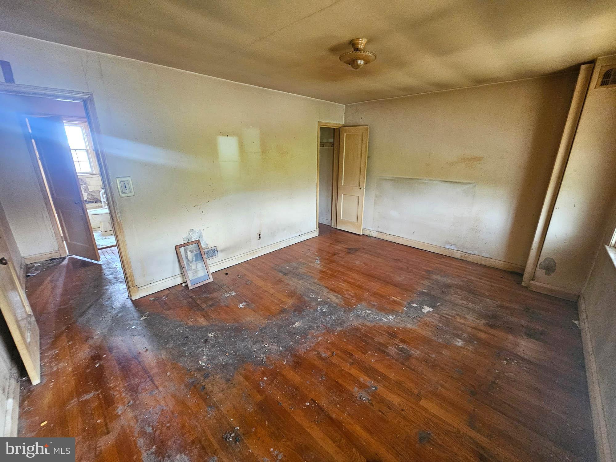 BELAIR-EDISON - Residential