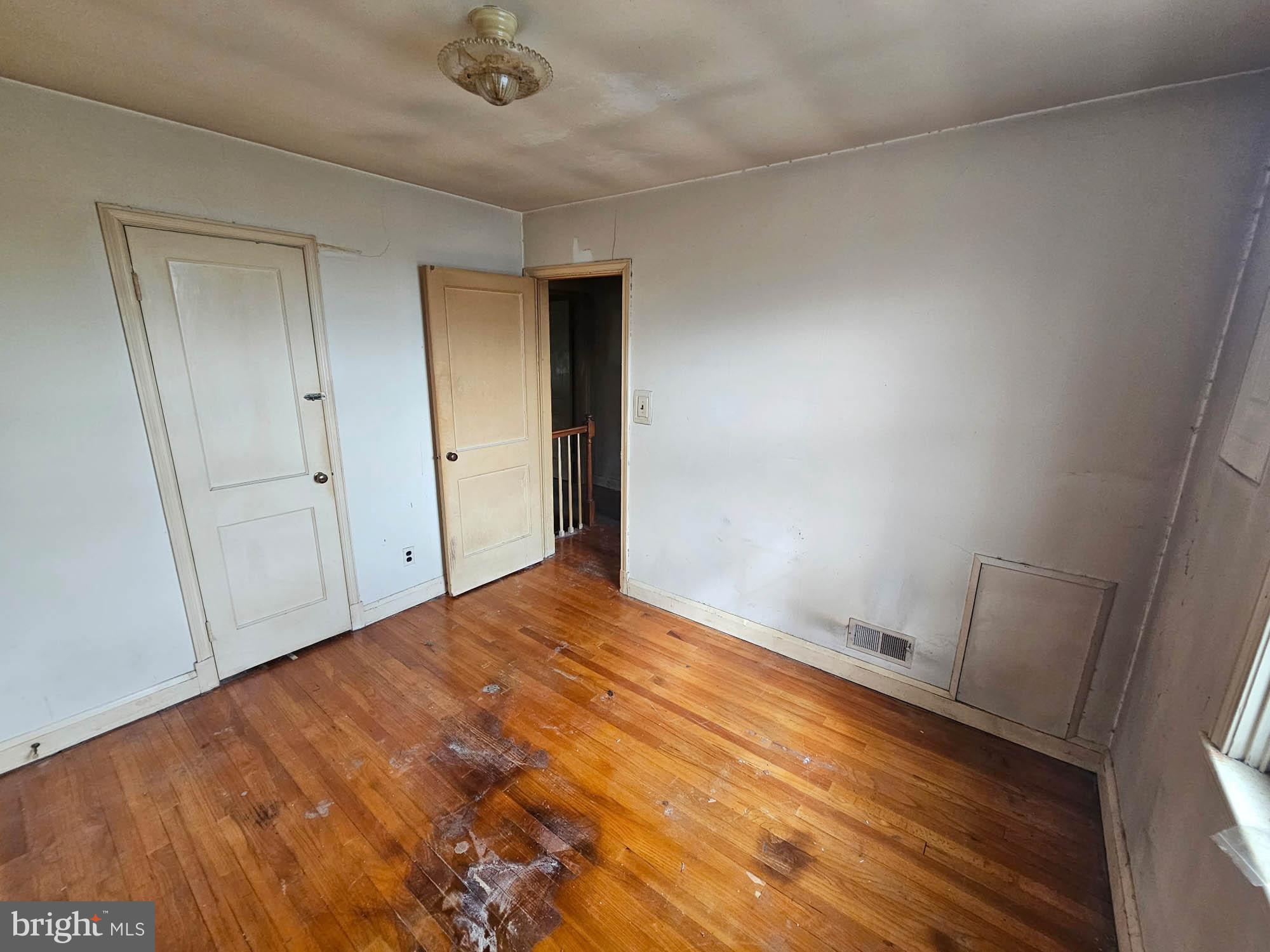 BELAIR-EDISON - Residential