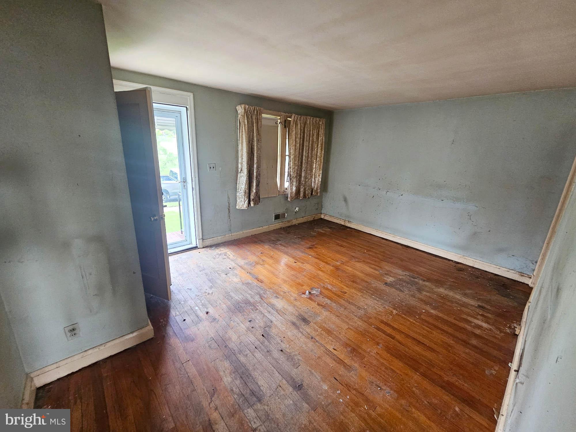BELAIR-EDISON - Residential
