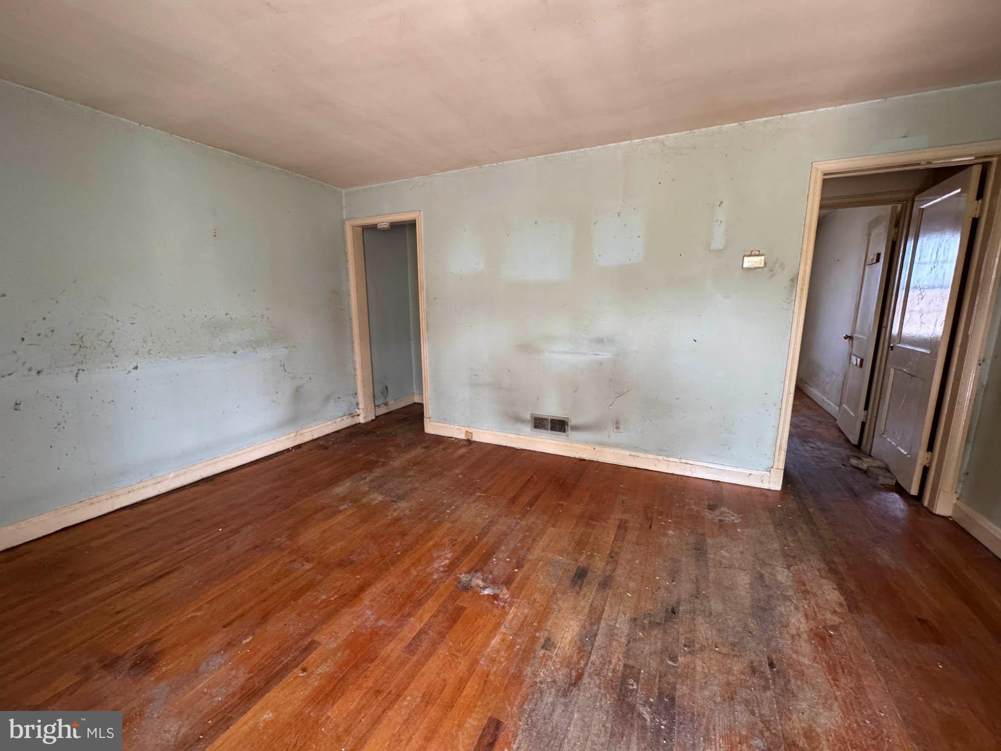 BELAIR-EDISON - Residential