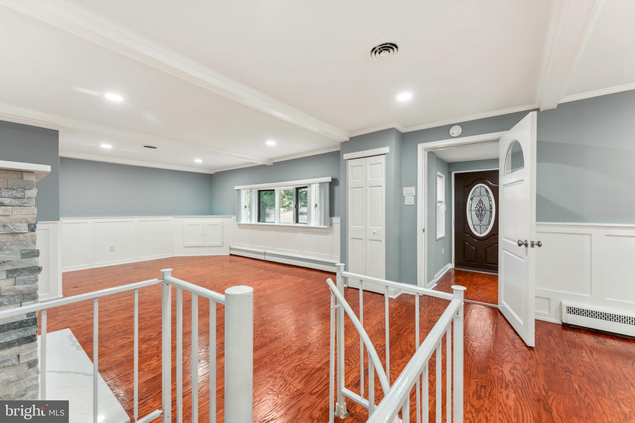 HUNTINGDON VALLEY - Residential