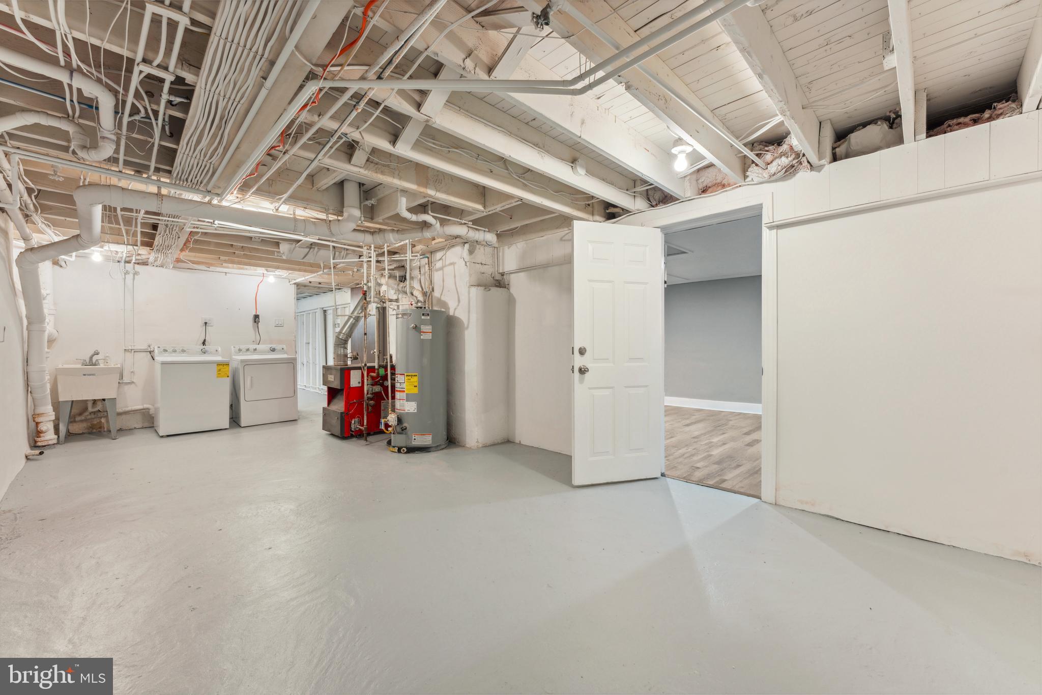 HUNTINGDON VALLEY - Residential