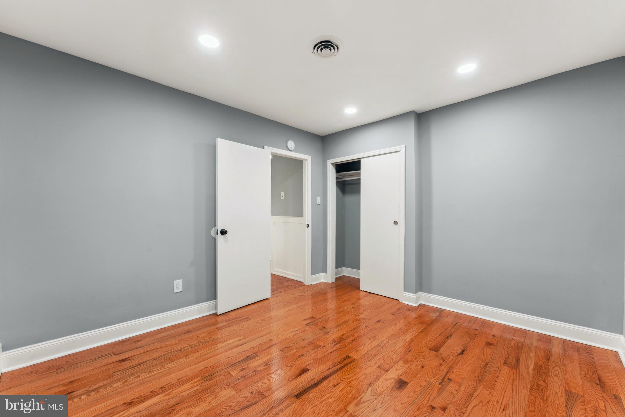 HUNTINGDON VALLEY - Residential