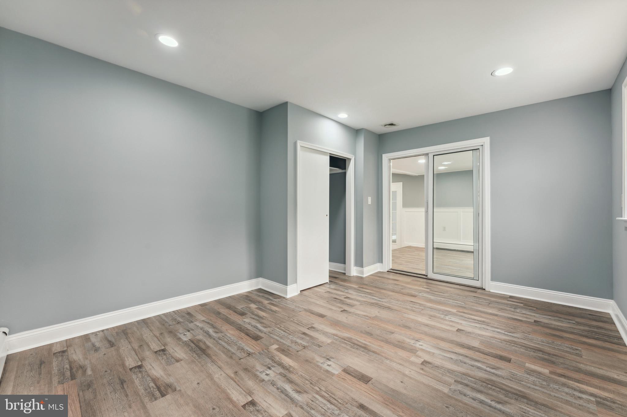 HUNTINGDON VALLEY - Residential