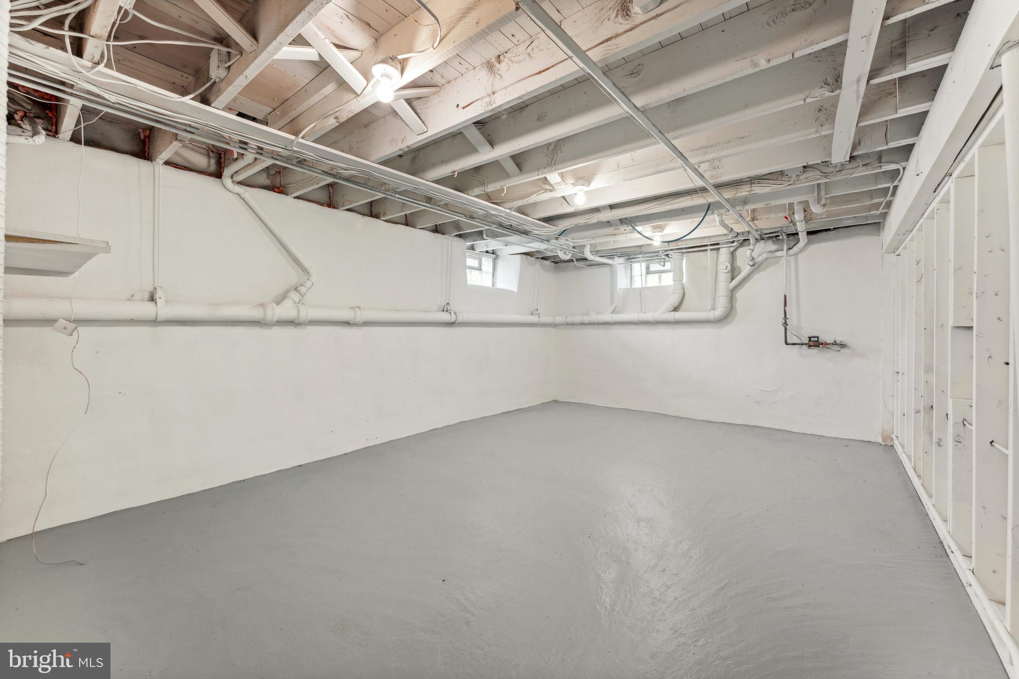 HUNTINGDON VALLEY - Residential