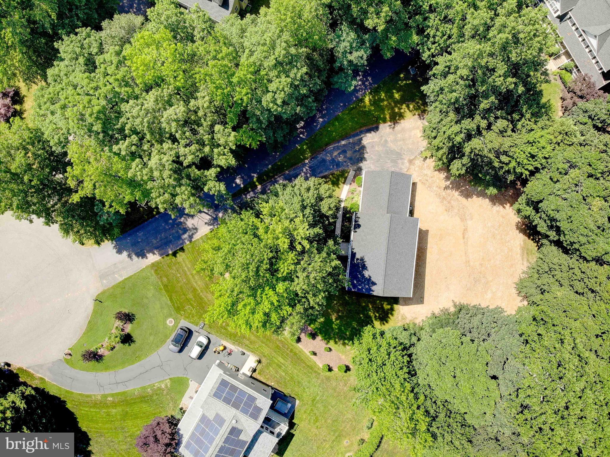 PLUM POINT WOODS - Residential