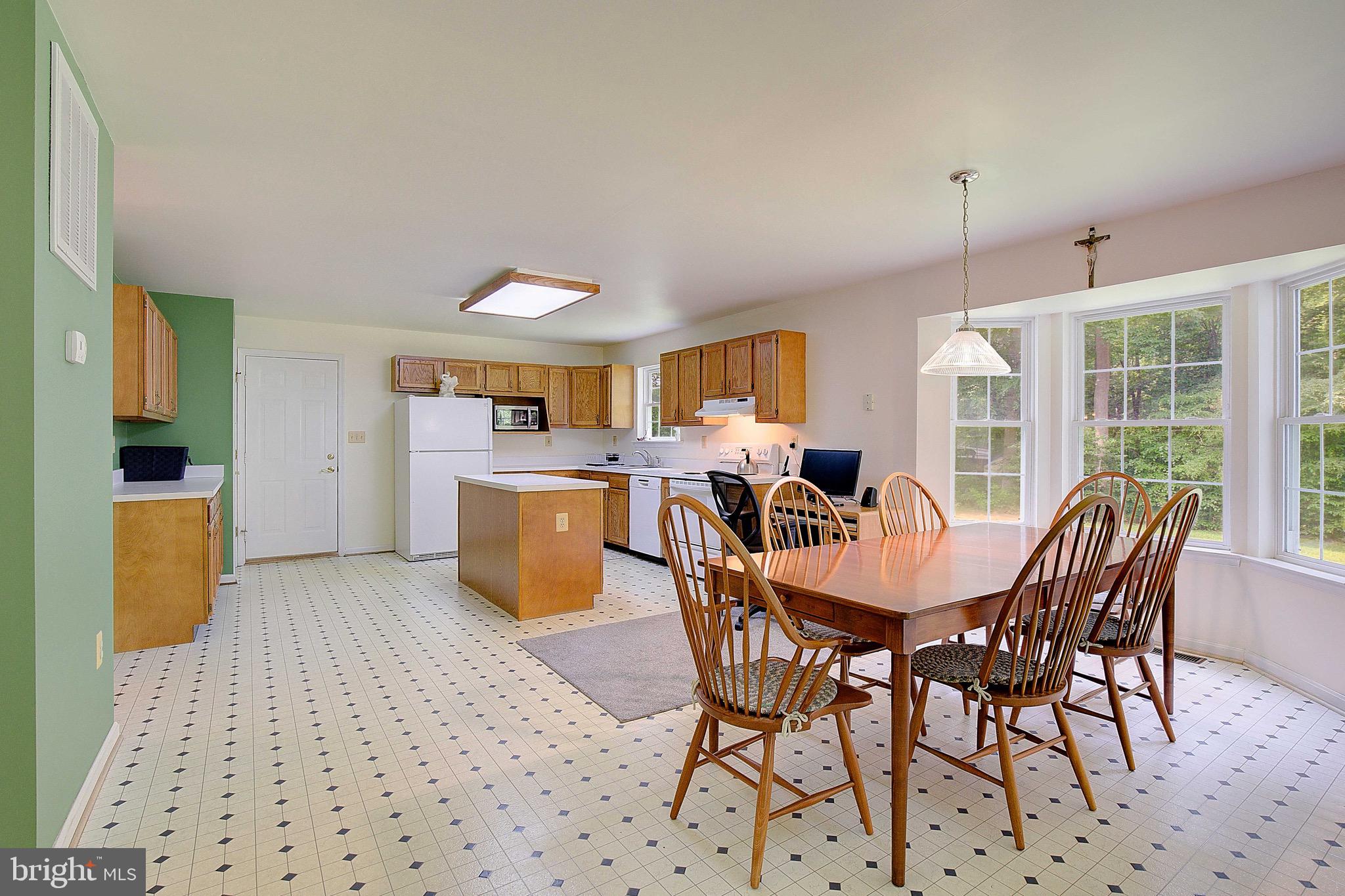 PLUM POINT WOODS - Residential