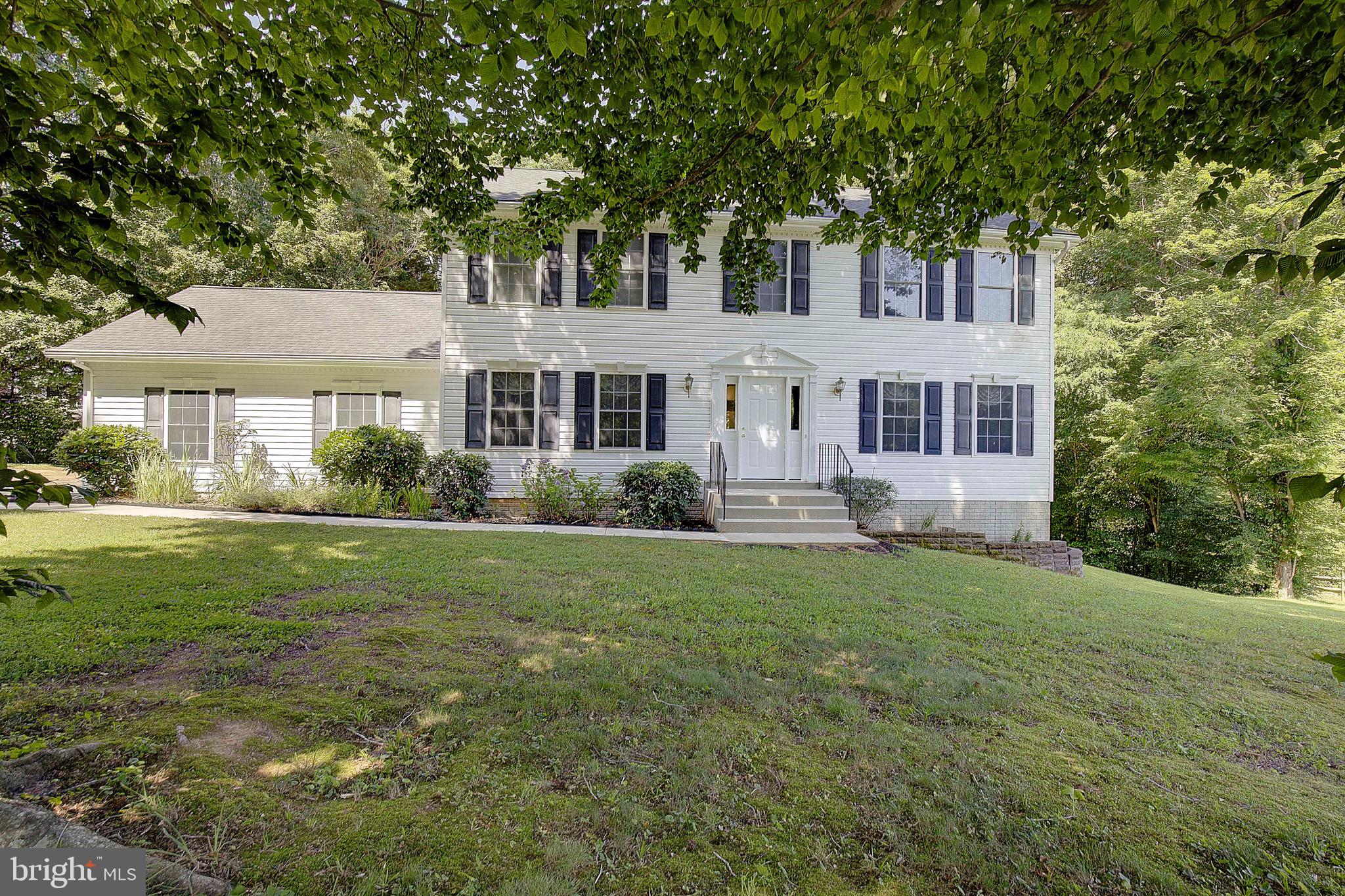 PLUM POINT WOODS - Residential