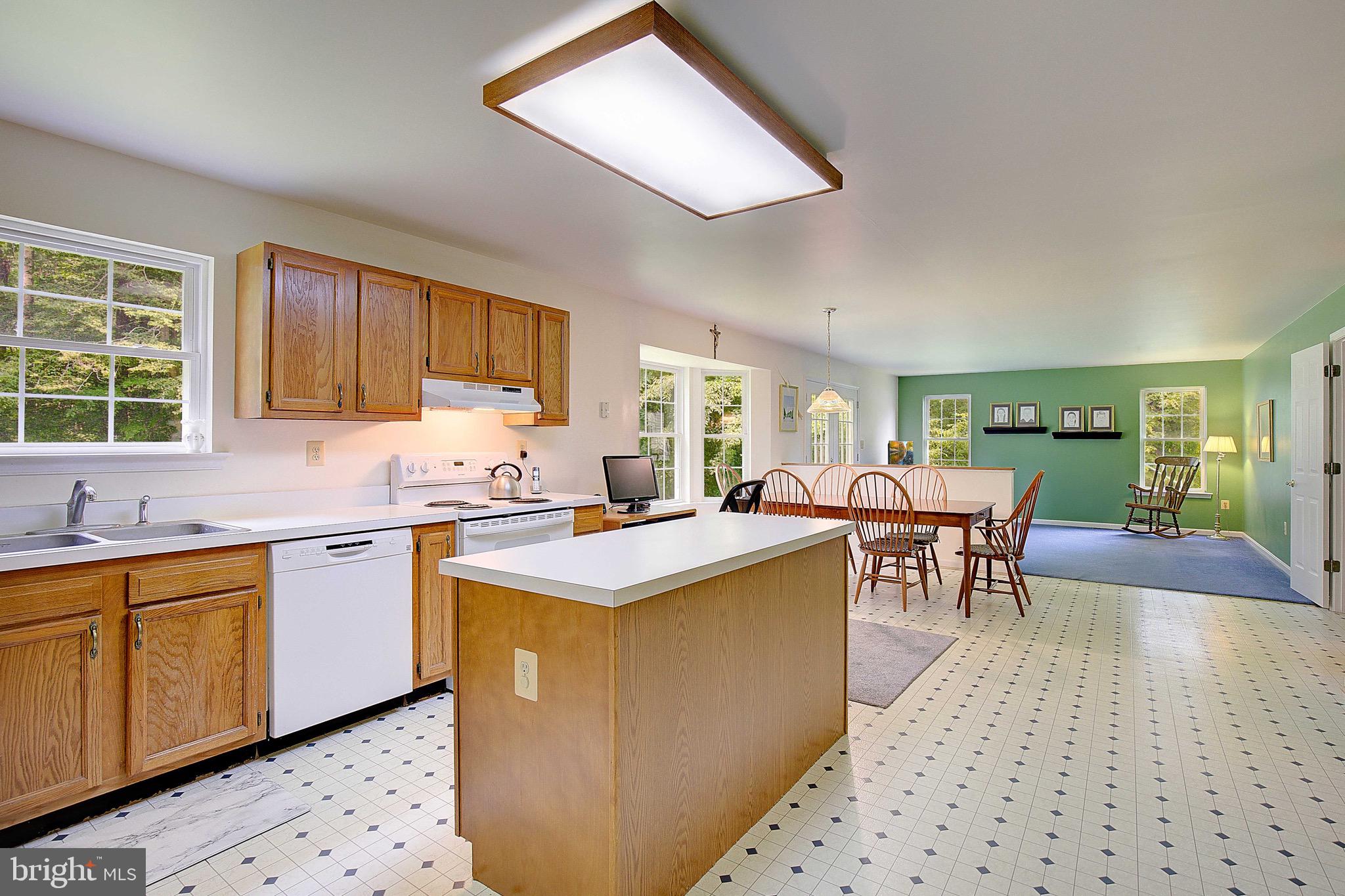 PLUM POINT WOODS - Residential