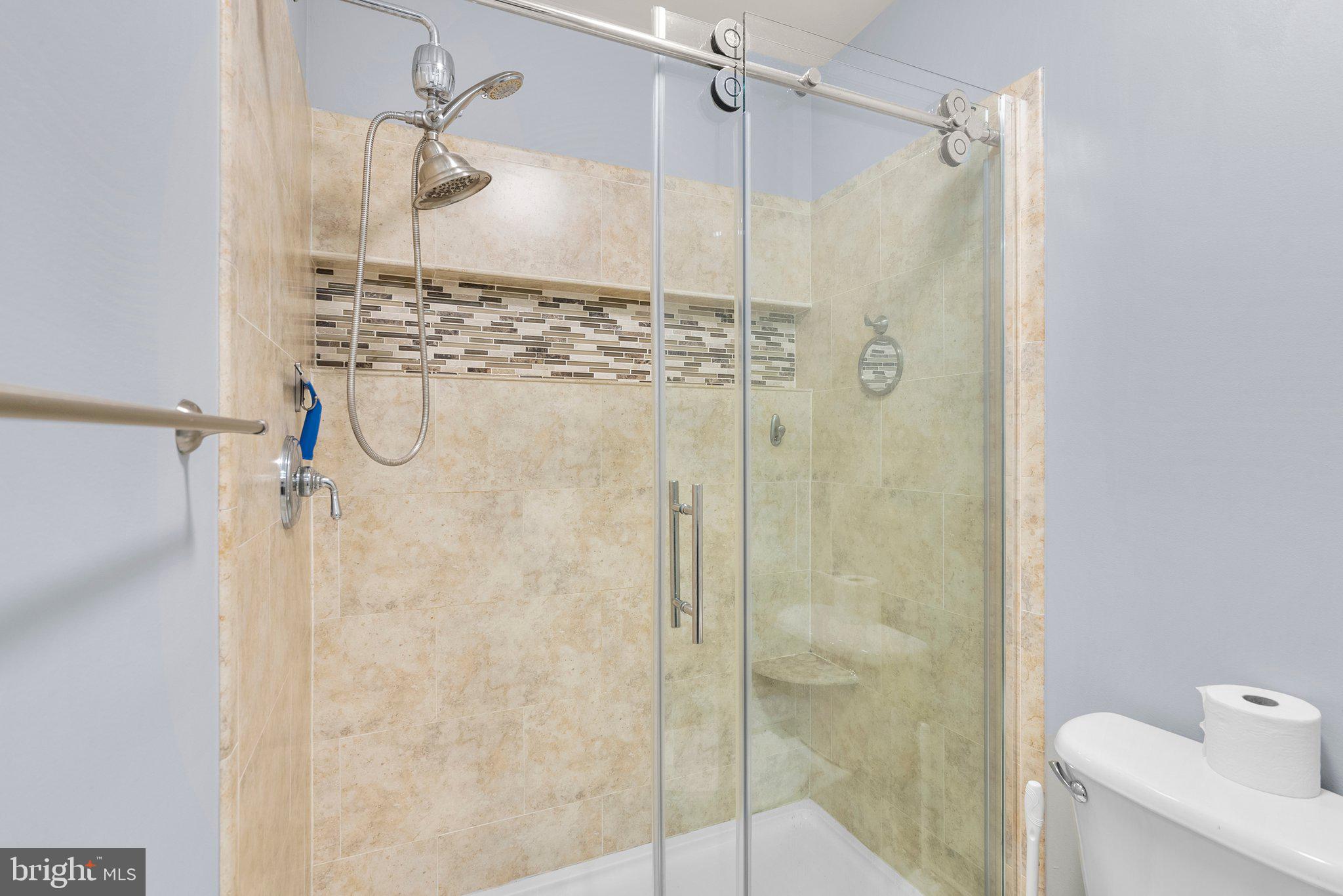 LAKELANDS - Residential