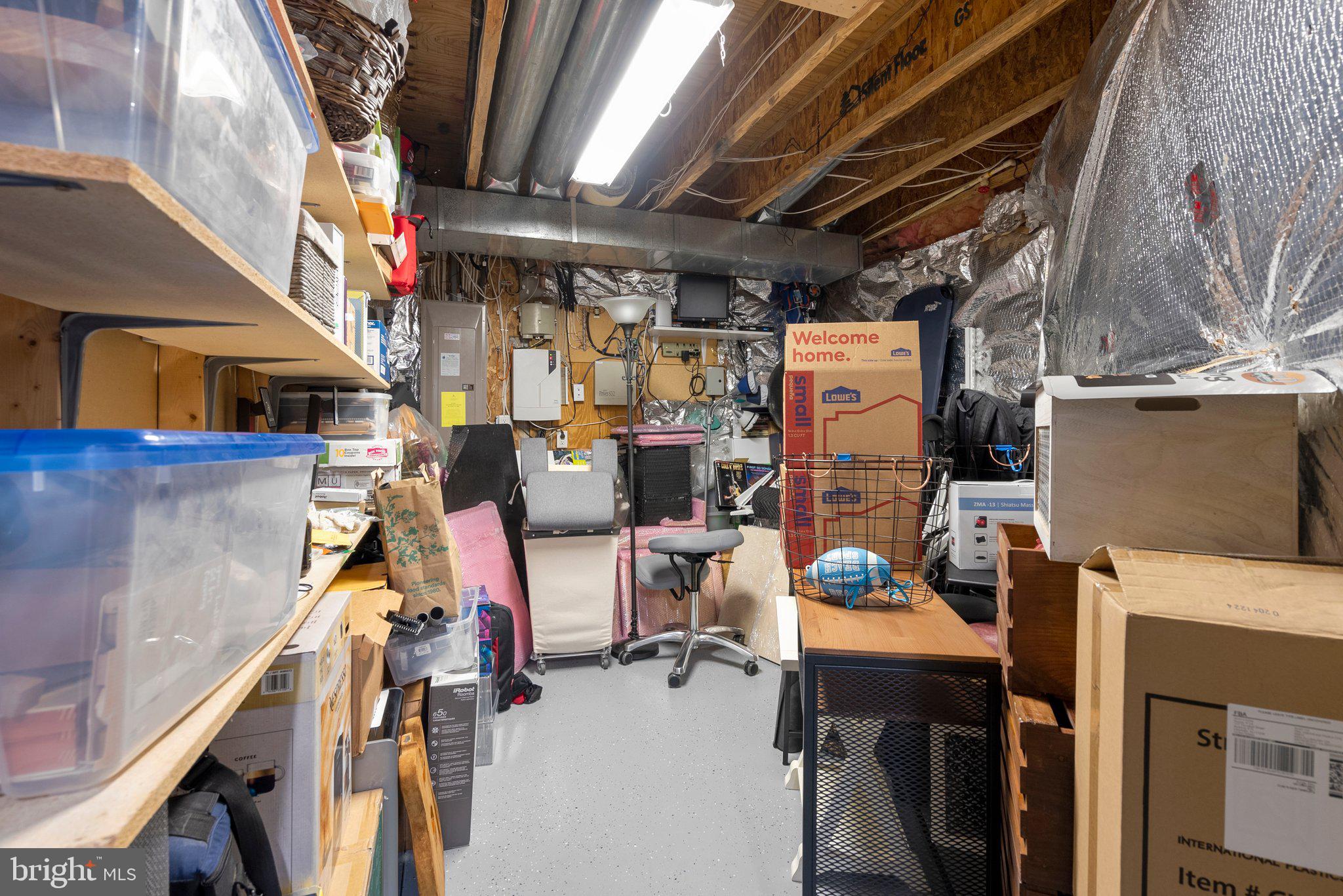 LAKELANDS - Residential