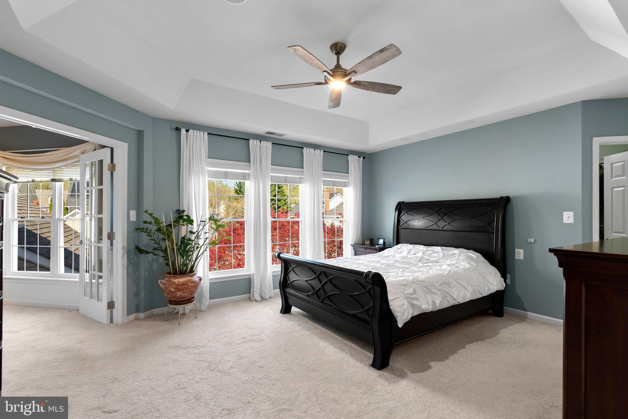 LAKELANDS - Residential