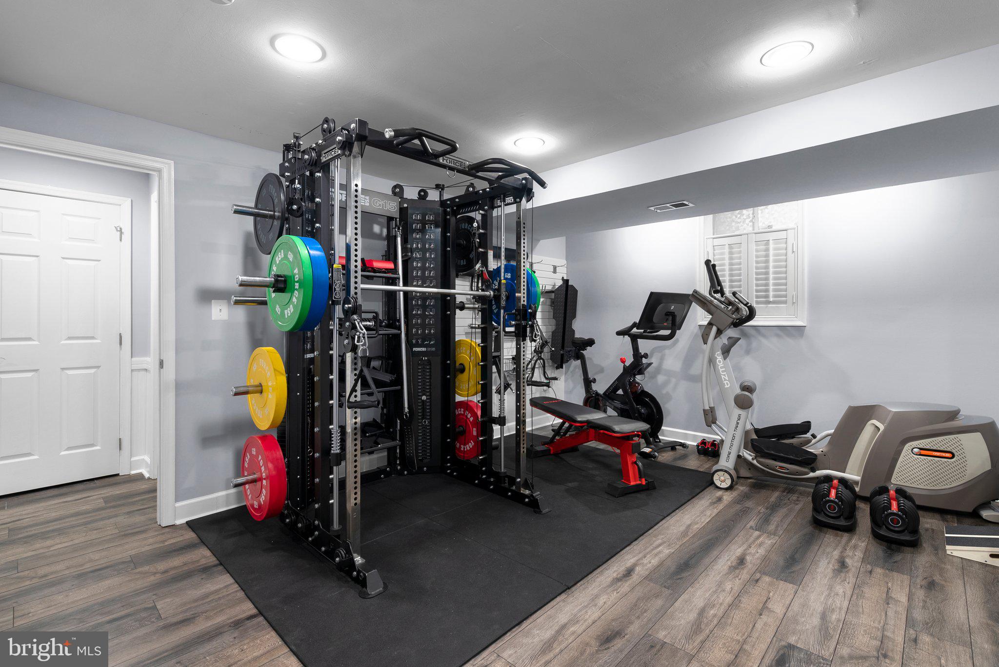 LAKELANDS - Residential