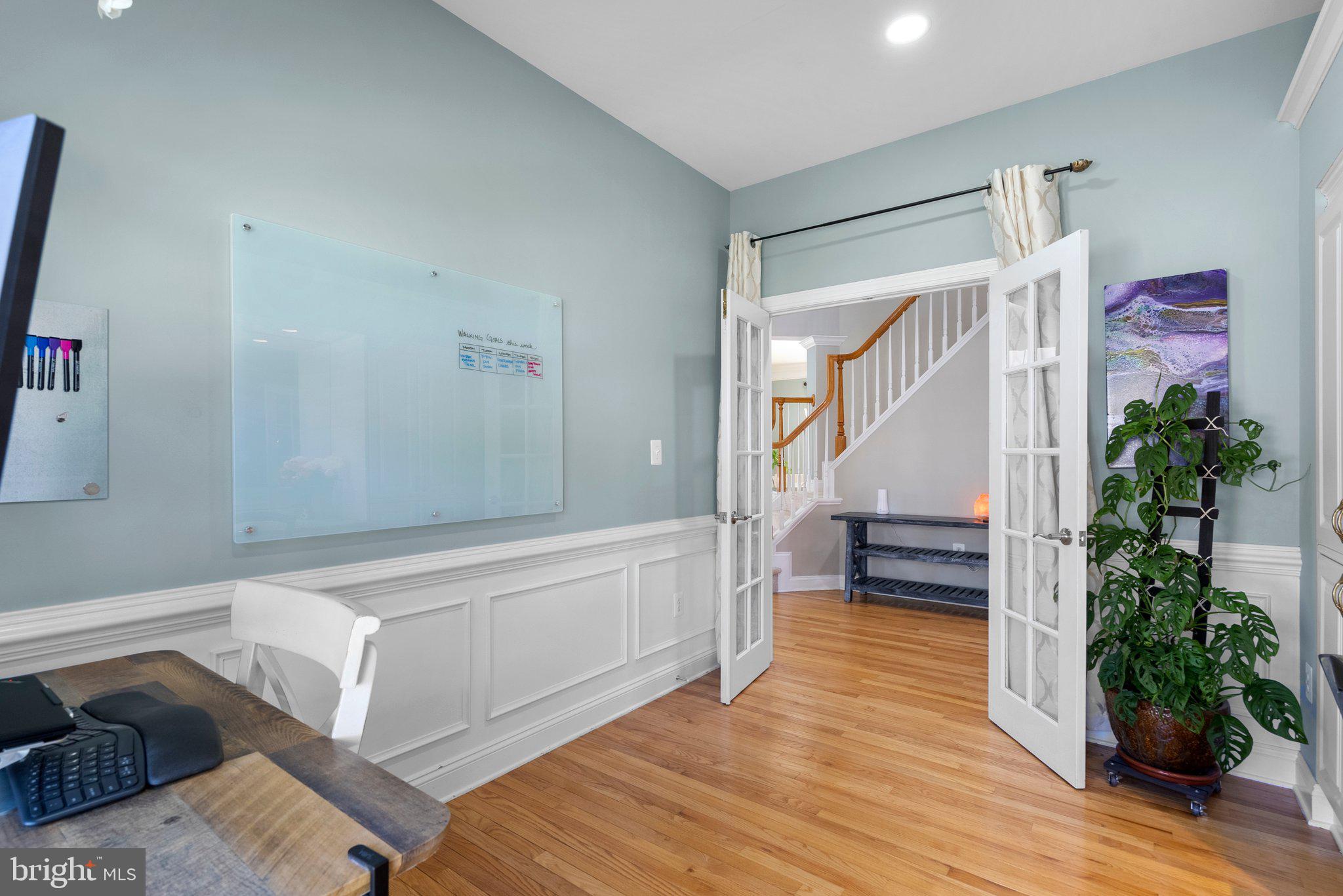 LAKELANDS - Residential