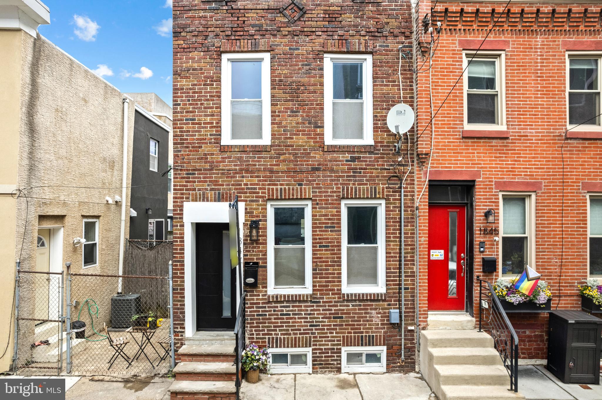POINT BREEZE - Residential