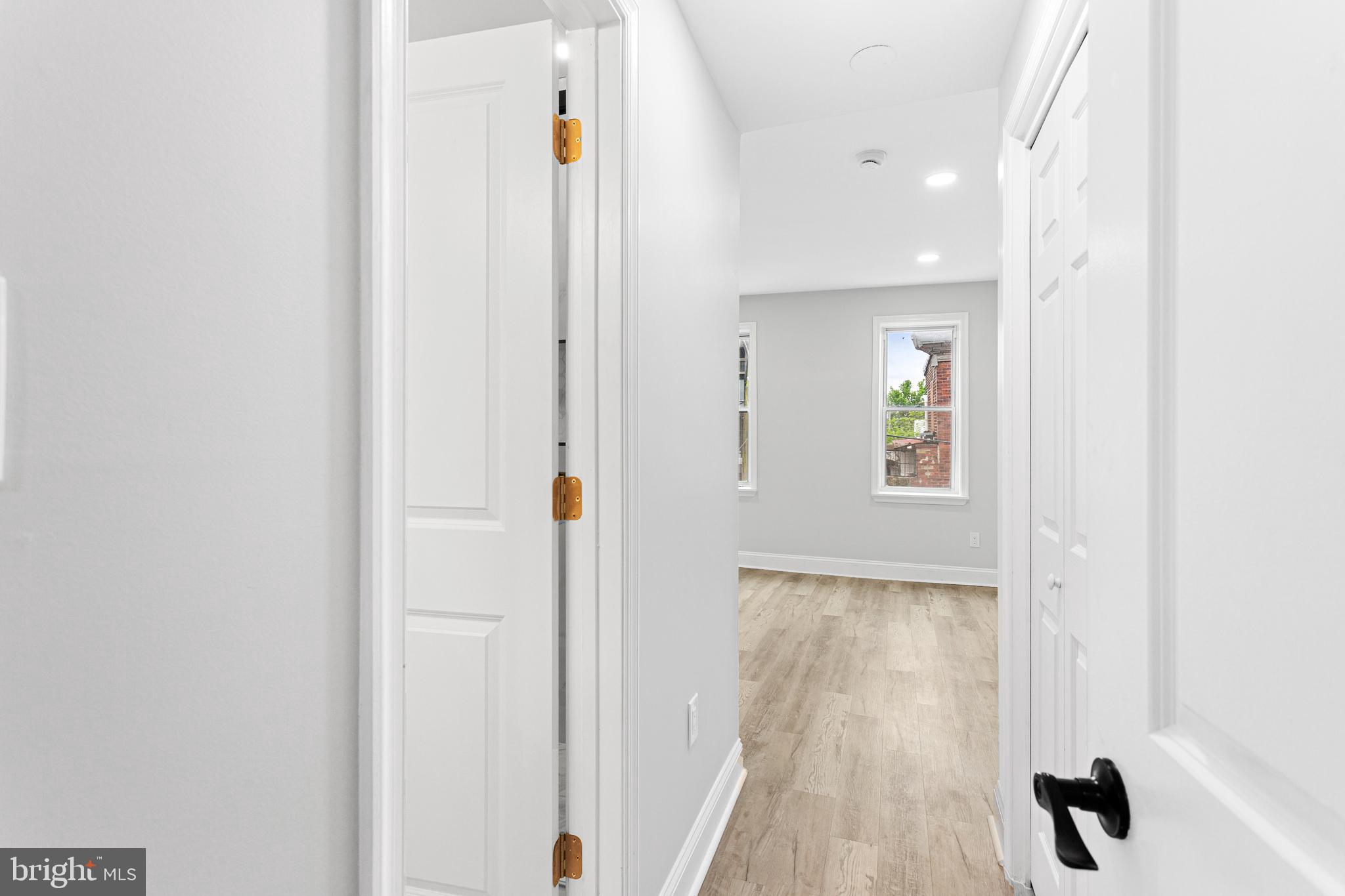 POINT BREEZE - Residential