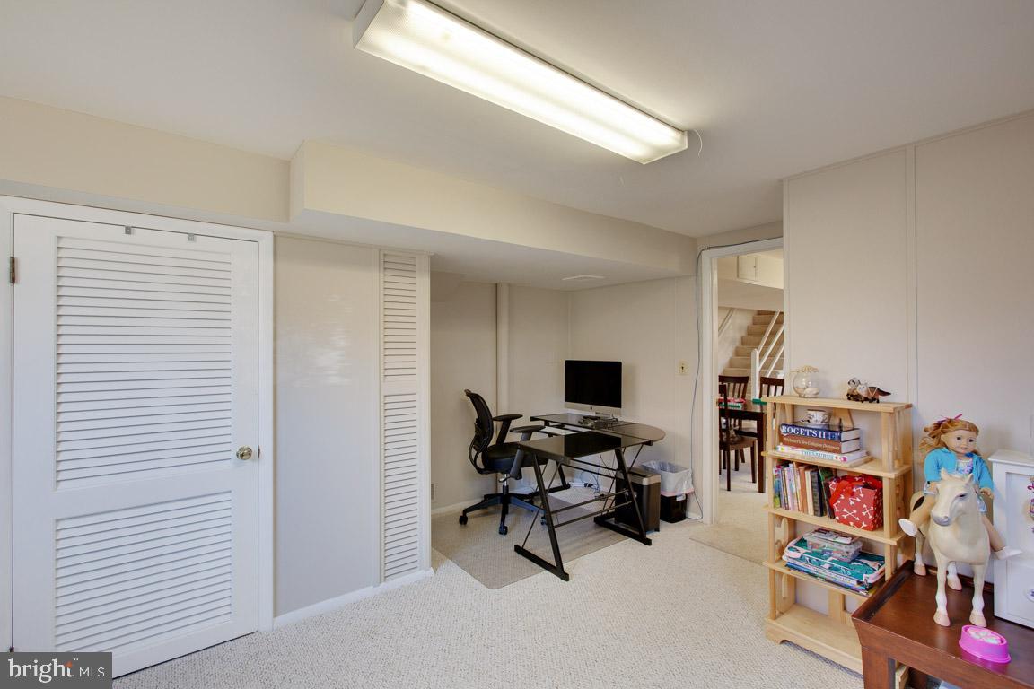 ROLF HEIGHTS - Residential