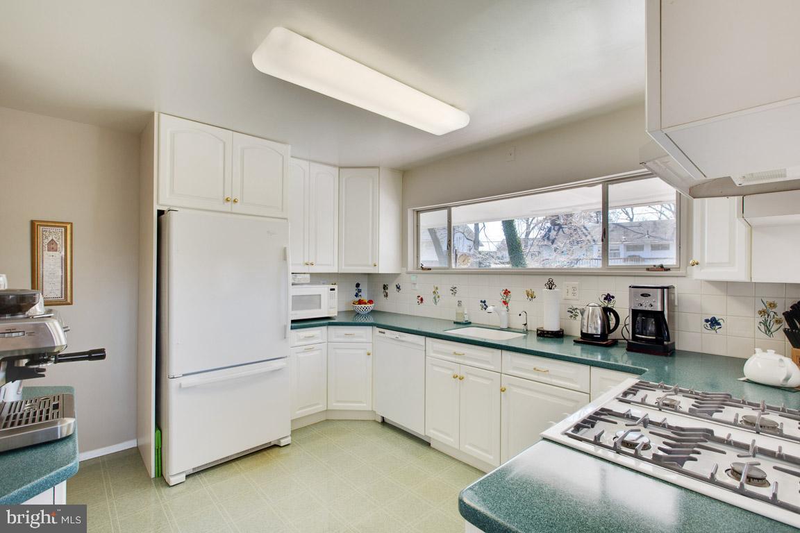 ROLF HEIGHTS - Residential