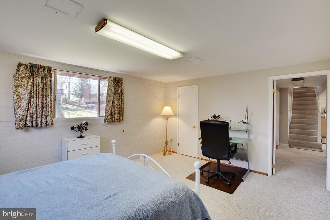 ROLF HEIGHTS - Residential