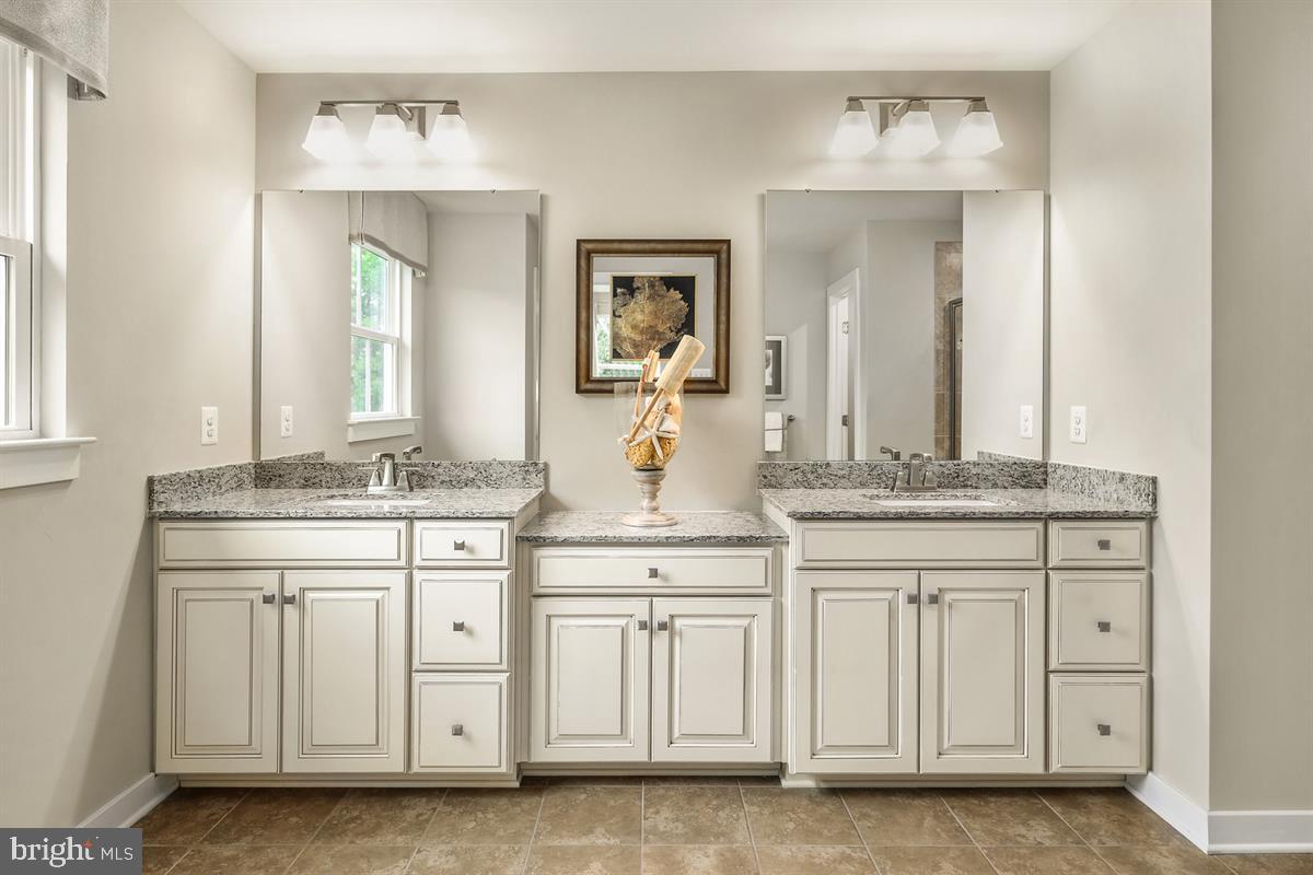 SPRING GROVE - Residential