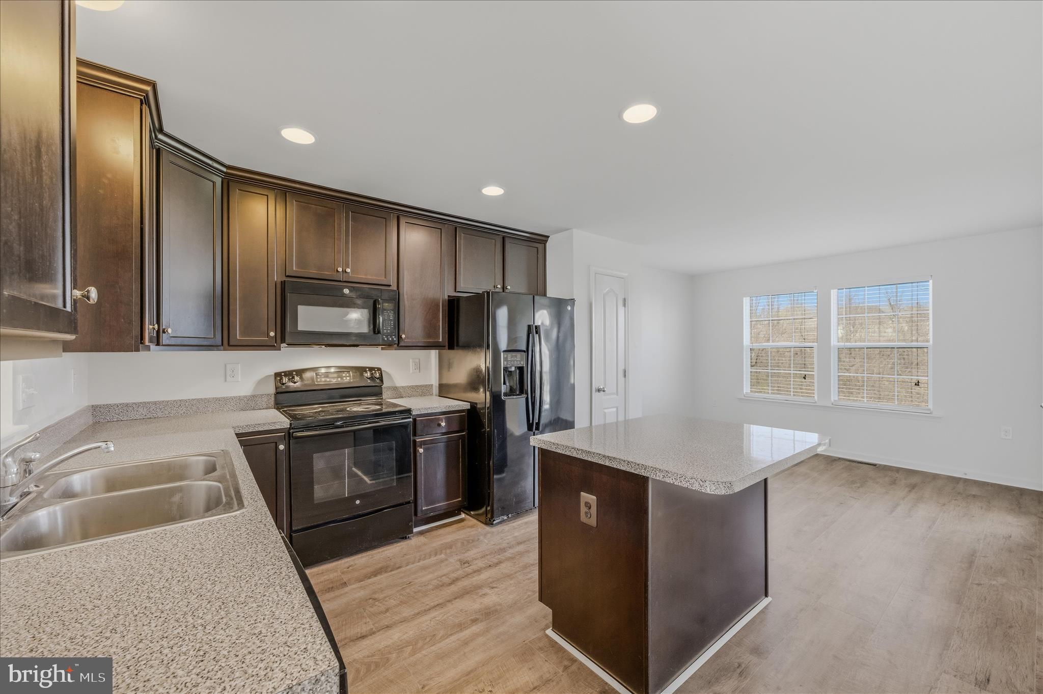 BOYDS CROSSING - Residential