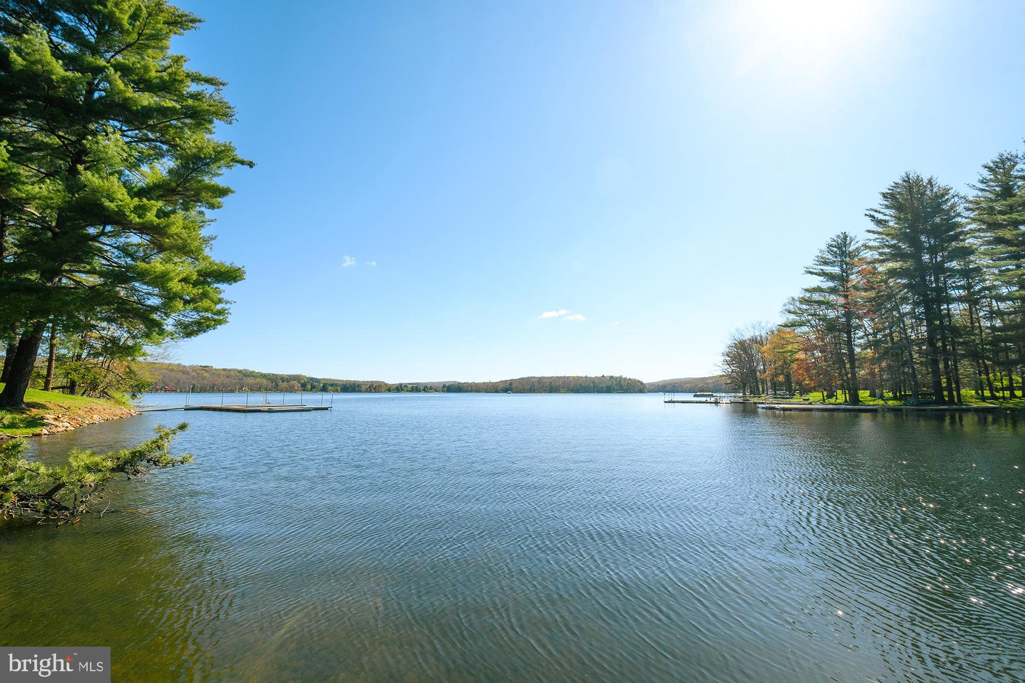 PARADISE COVE - Residential