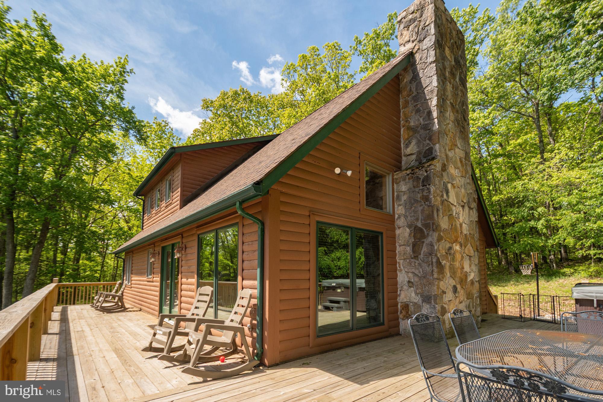 127 PARADISE HEIGHTS