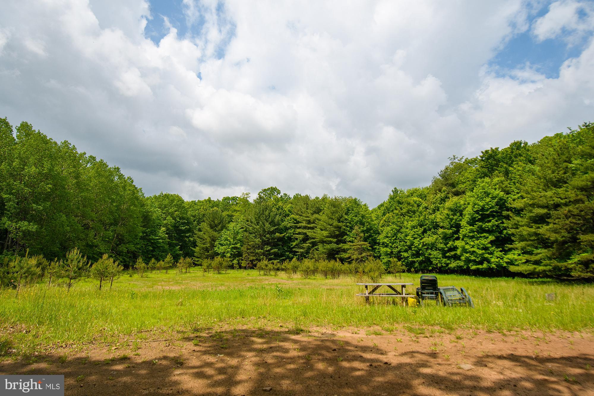 PARADISE COVE - Residential