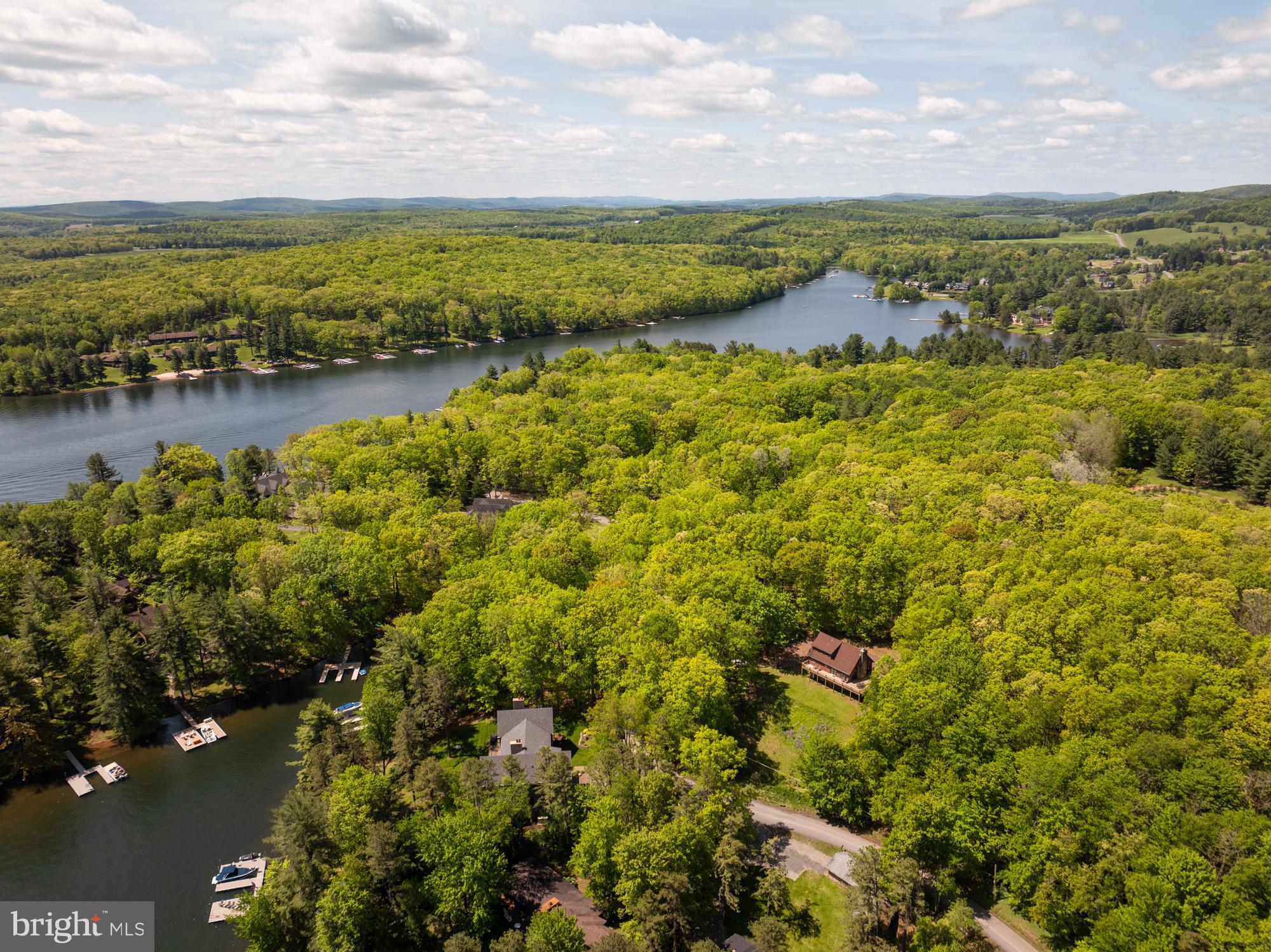 PARADISE COVE - Residential