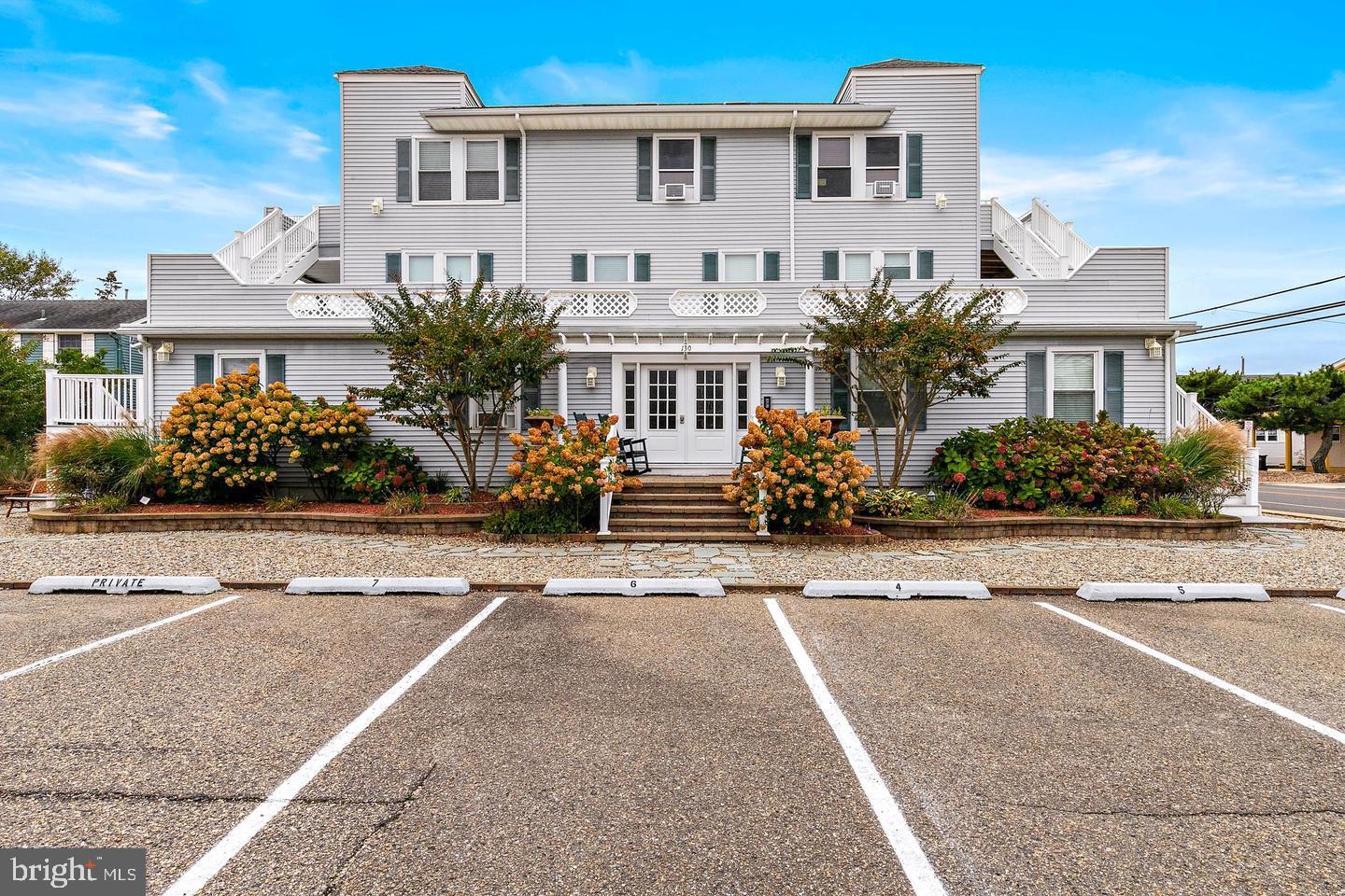 130 CHATSWORTH AVENUE 1