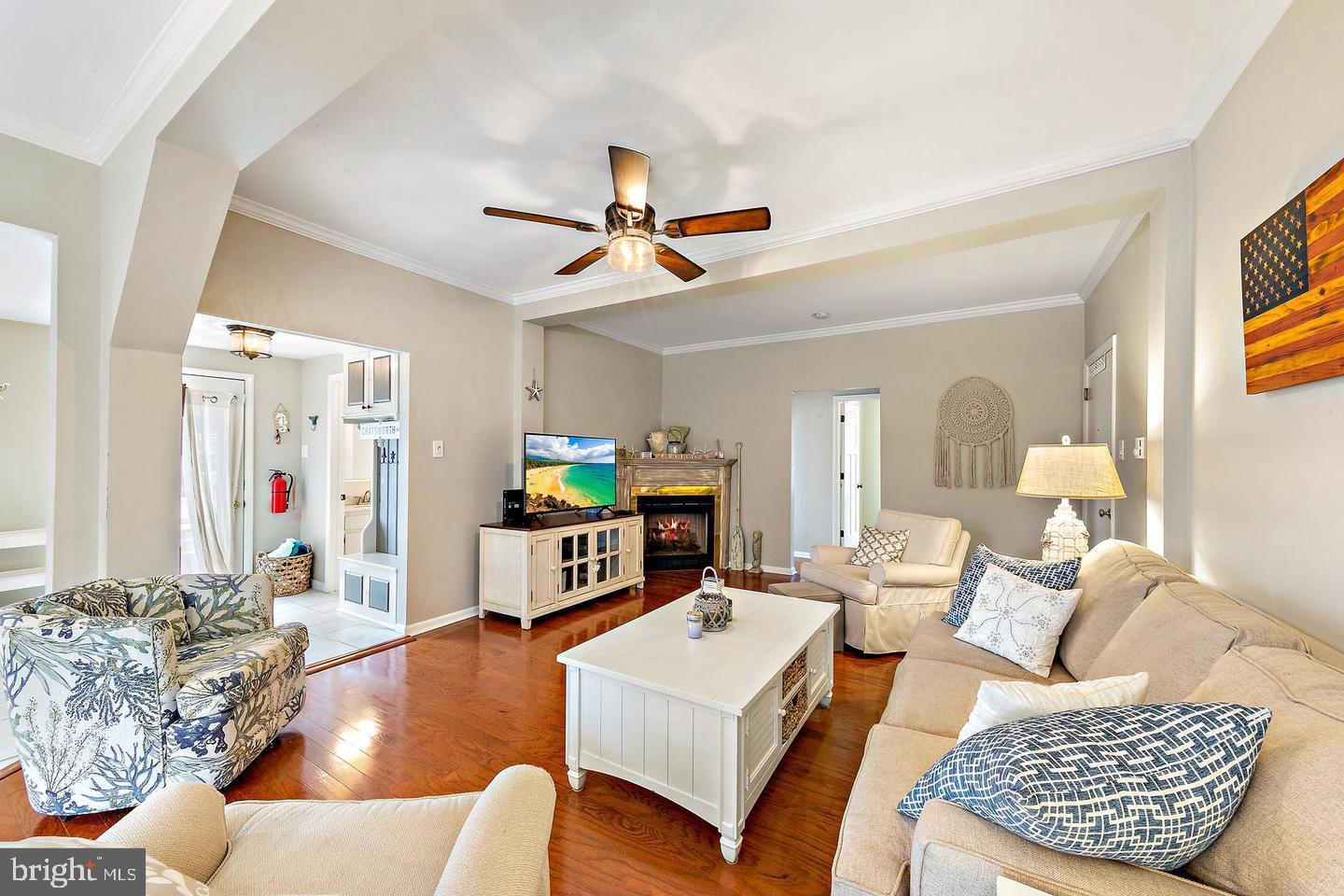 130 CHATSWORTH AVENUE 1