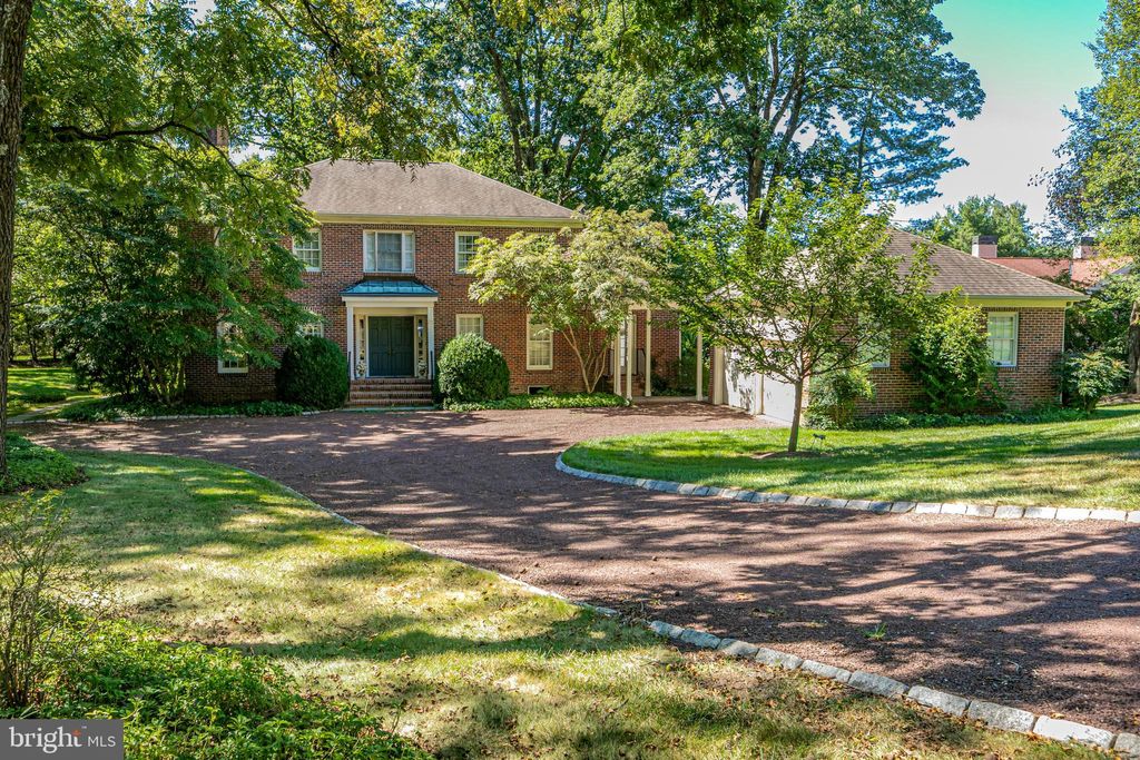 Photo of 31 Vreeland Court, PRINCETON, NJ 08540 (MLS # NJME2063668)