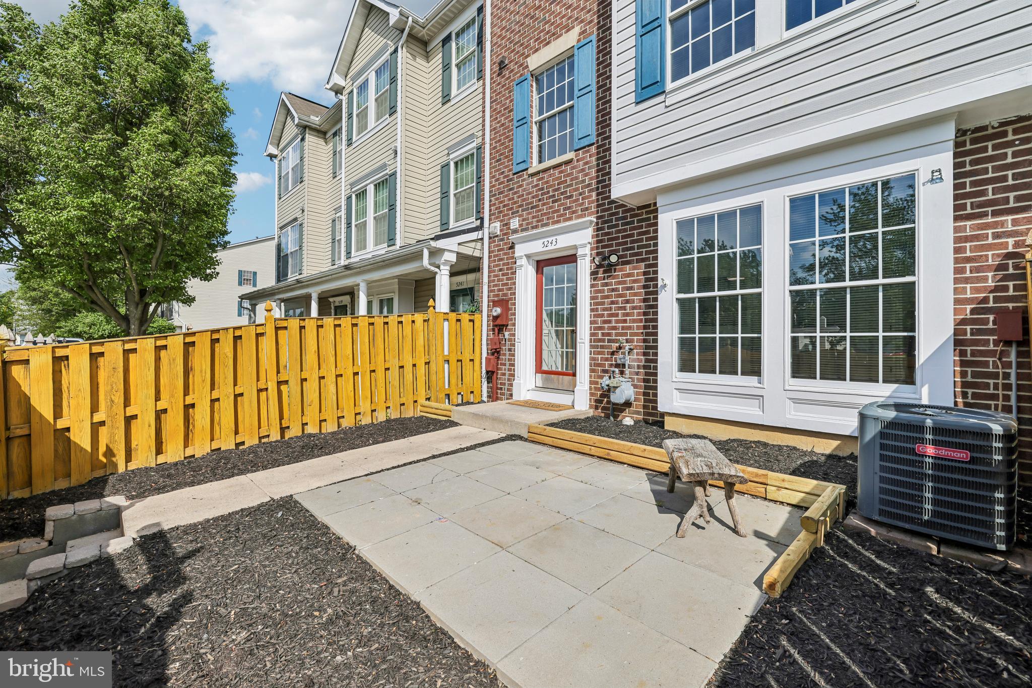 KINGSBROOK - Residential