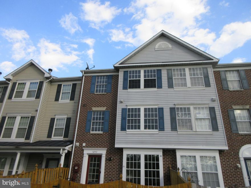 Spacious and well-appointed townhome offering comfortable living in a highly convenient Frederick Ballenger Creek location! This home features generously sized rooms throughout, providing plenty of space for both everyday living and entertaining. Enjoy the efficiency of natural gas heating and hot water heater helping to keep utility costs manageable. The standout feature is the expansive primary bedroom suite, offering ample space to relax and unwind. Large rooms, newer kitchen appliances, a granite countertop and pantry highlight the kitchen here. Ideally situated near shopping, dining, local county schools and everyday amenities, this home also offers excellent commuter access. A perfect blend of space, efficiency, and location, don’t miss this opportunity!