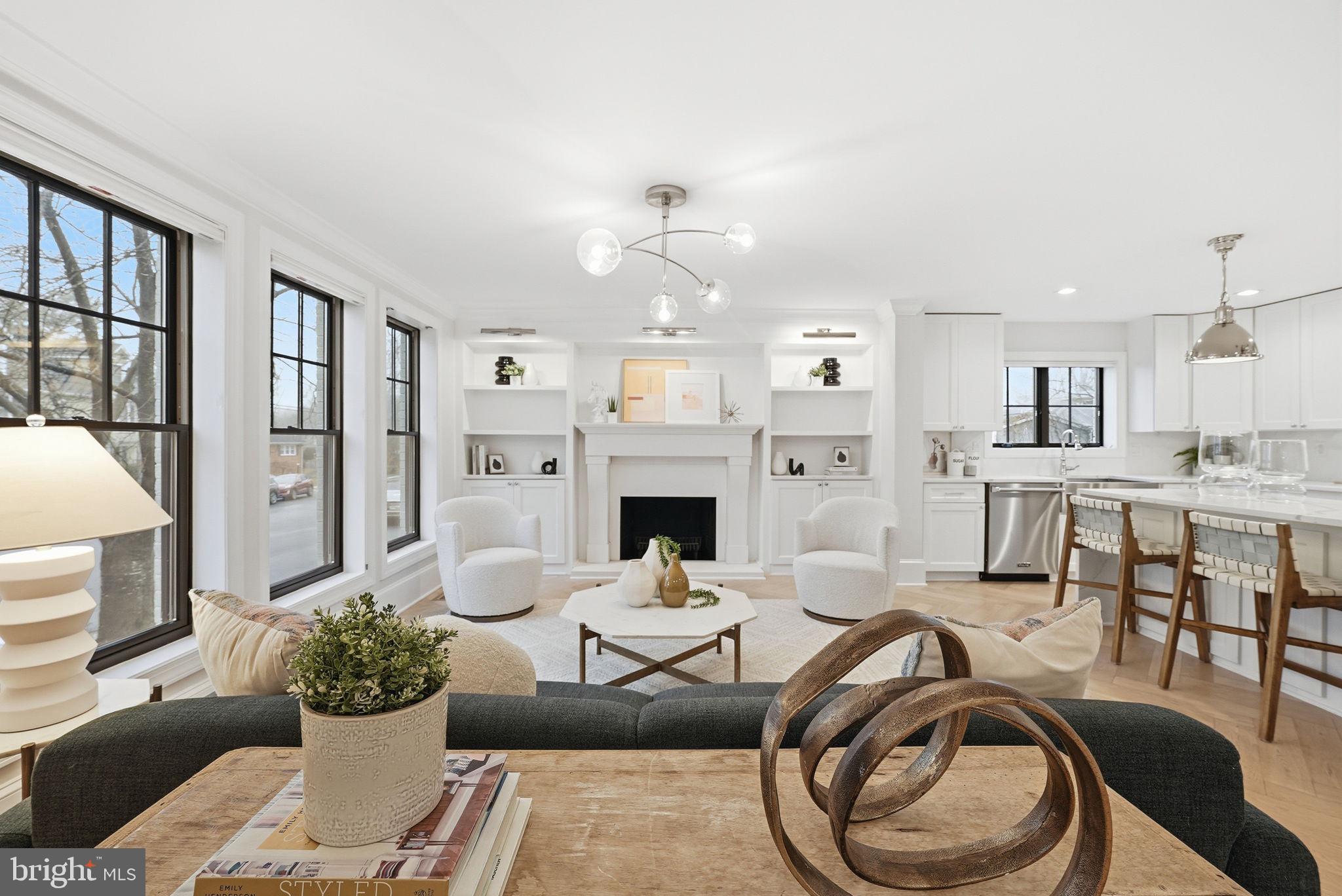 LEEWAY GARDENS - Residential