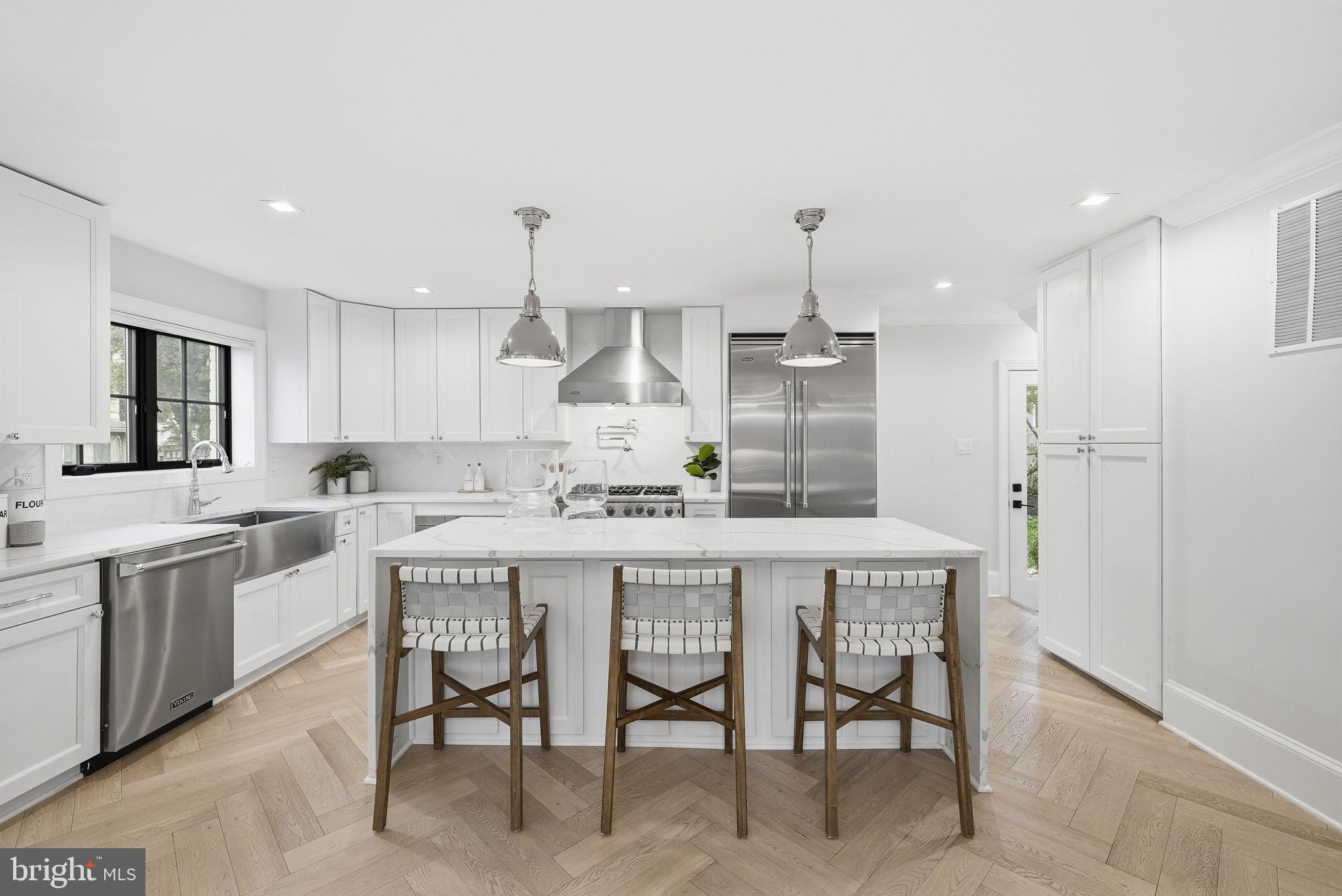 LEEWAY GARDENS - Residential