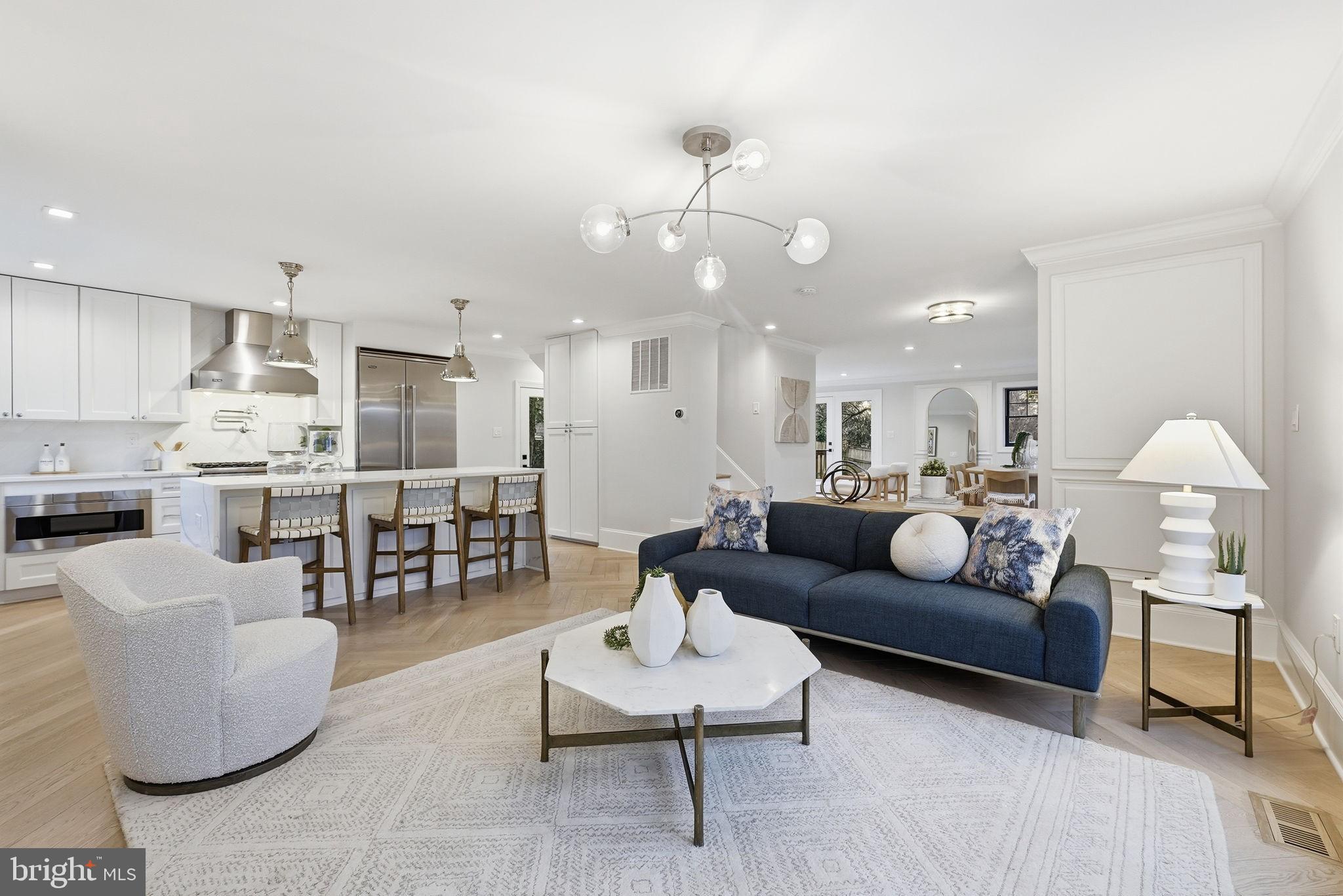 LEEWAY GARDENS - Residential